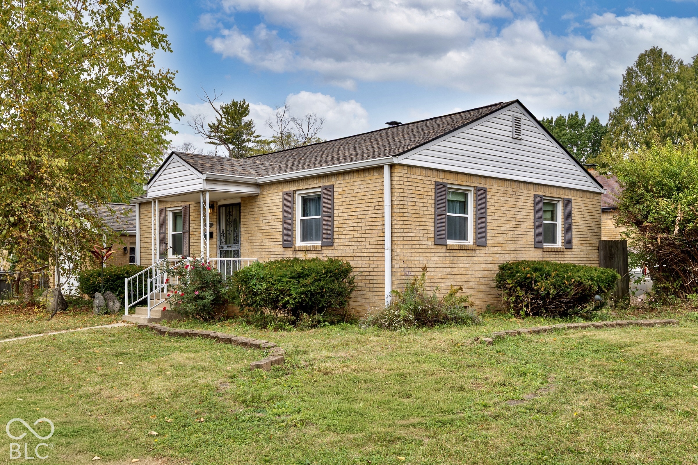 6156 Oak Avenue, Indianapolis, IN 46219