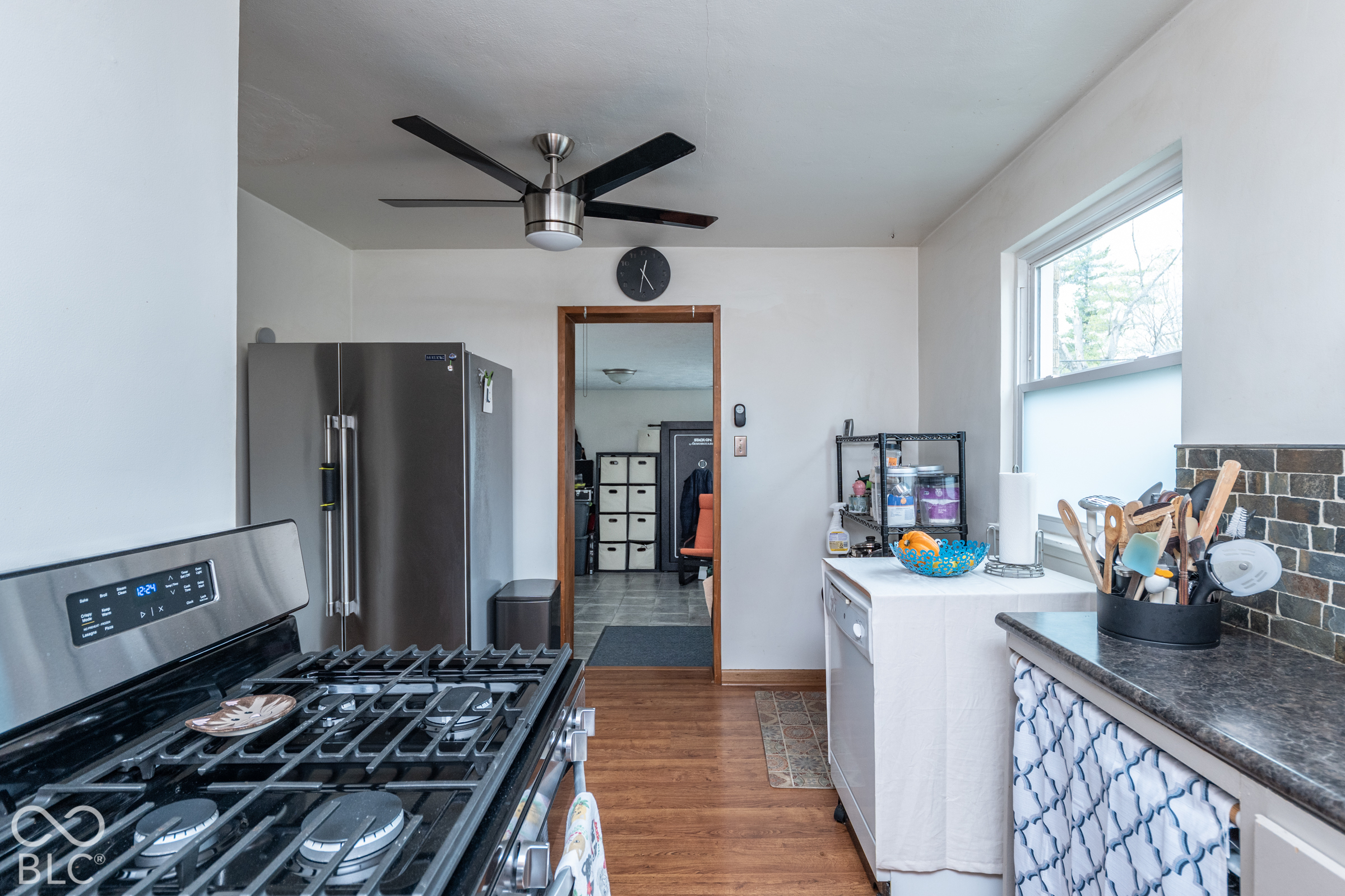 6156 Oak Avenue, Indianapolis, IN 46219