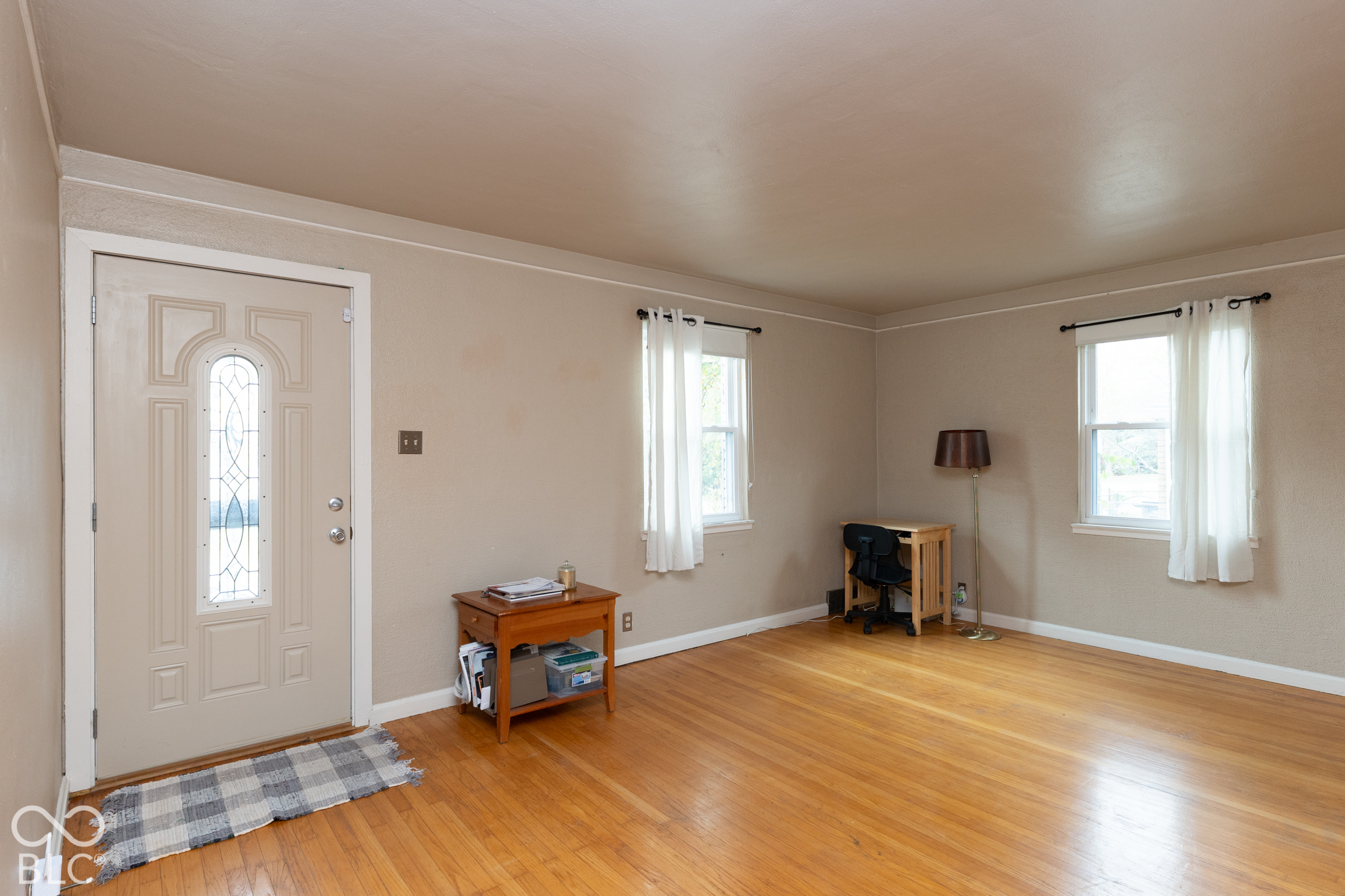 6156 Oak Avenue, Indianapolis, IN 46219