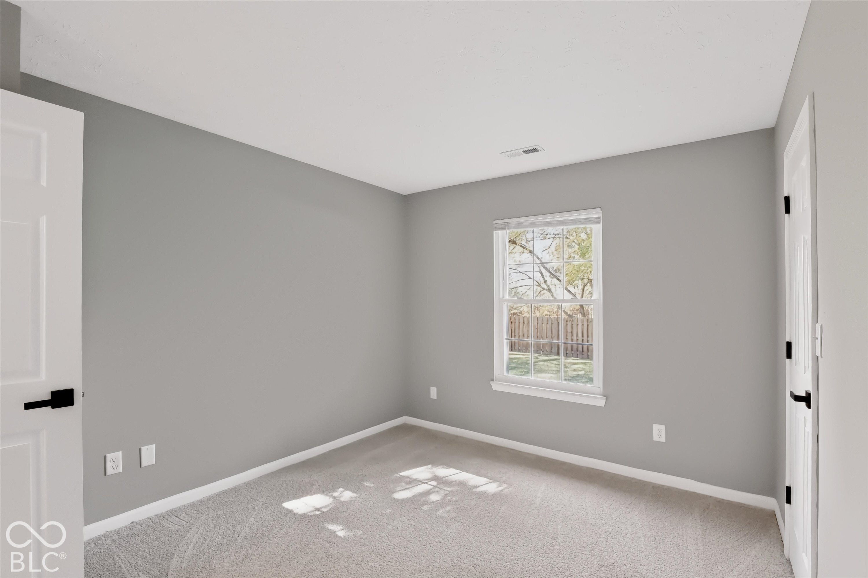 517 E Pine Ridge Drive, Westfield, IN 46074