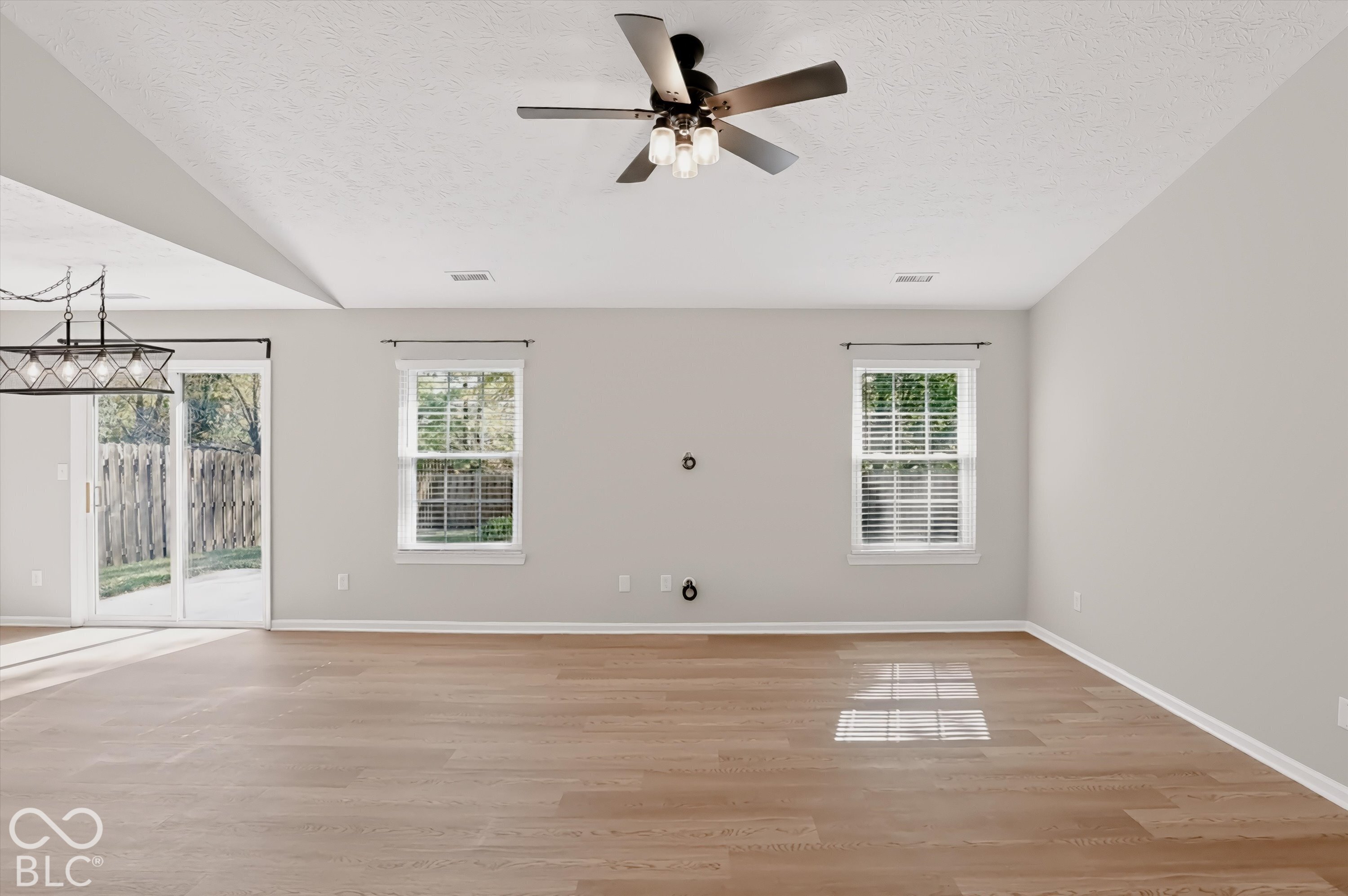 517 E Pine Ridge Drive, Westfield, IN 46074