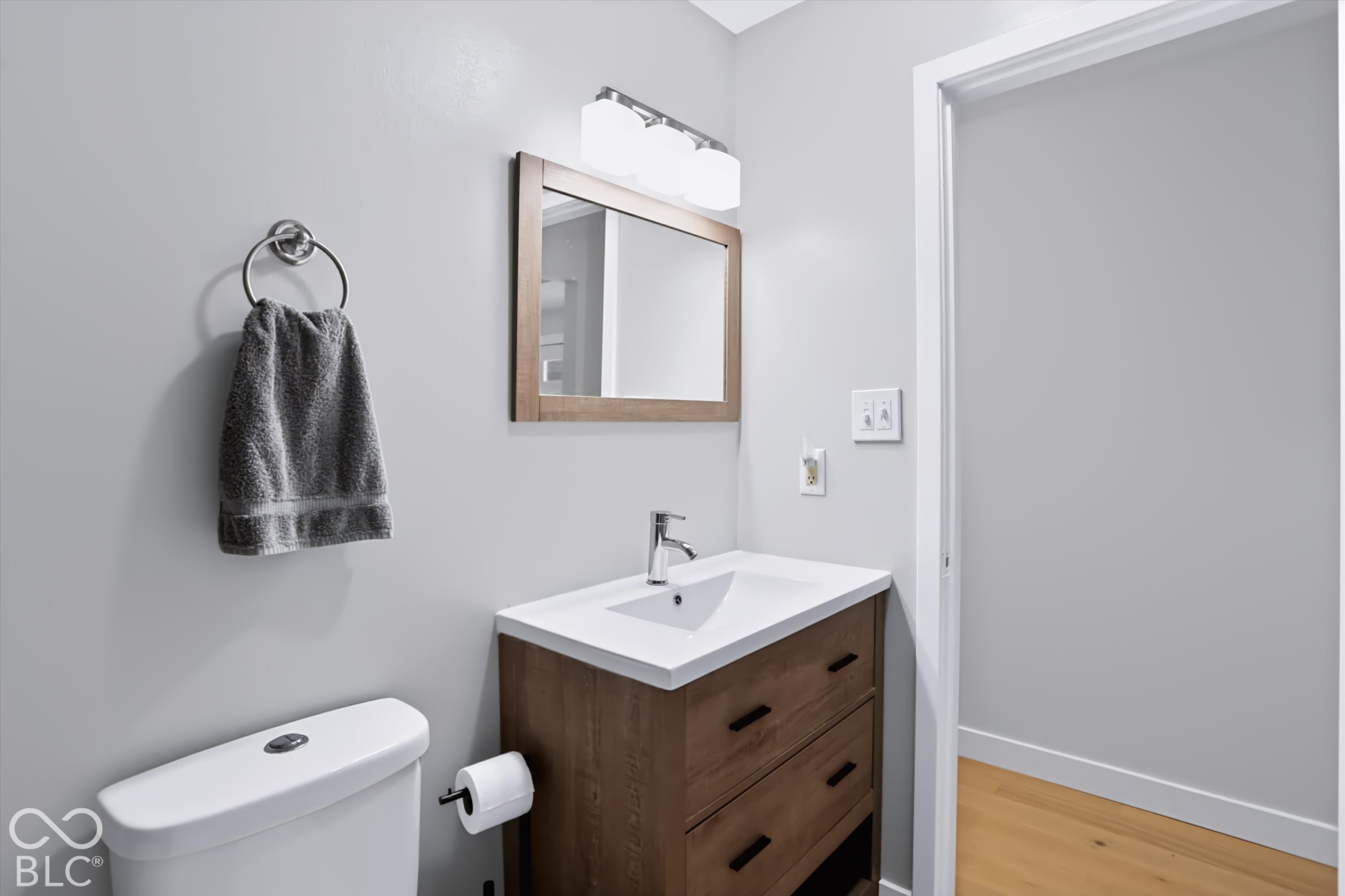 145 Bexhill Drive, Carmel, IN 46032