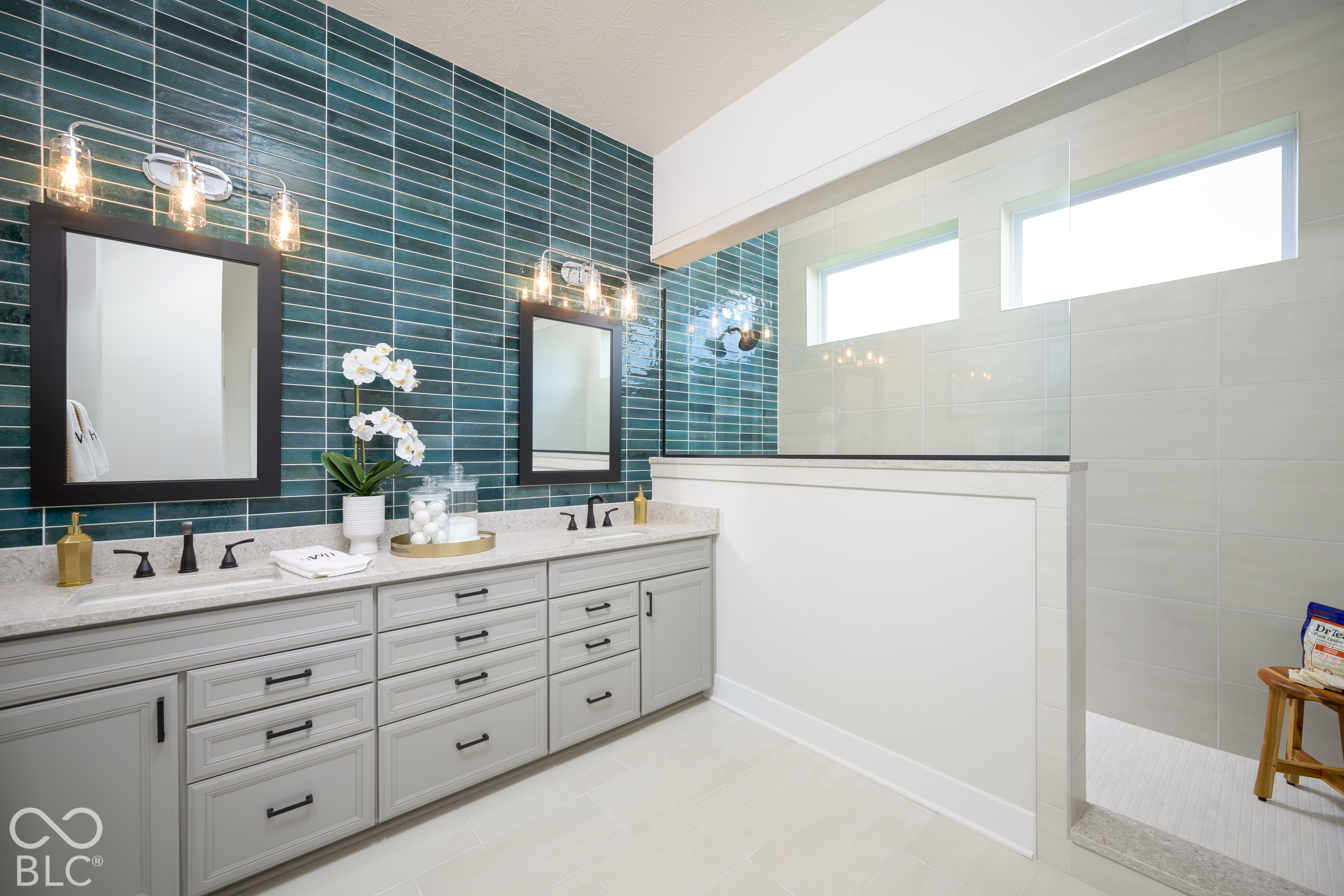 Photo is of a similar plan, actual home features may vary.