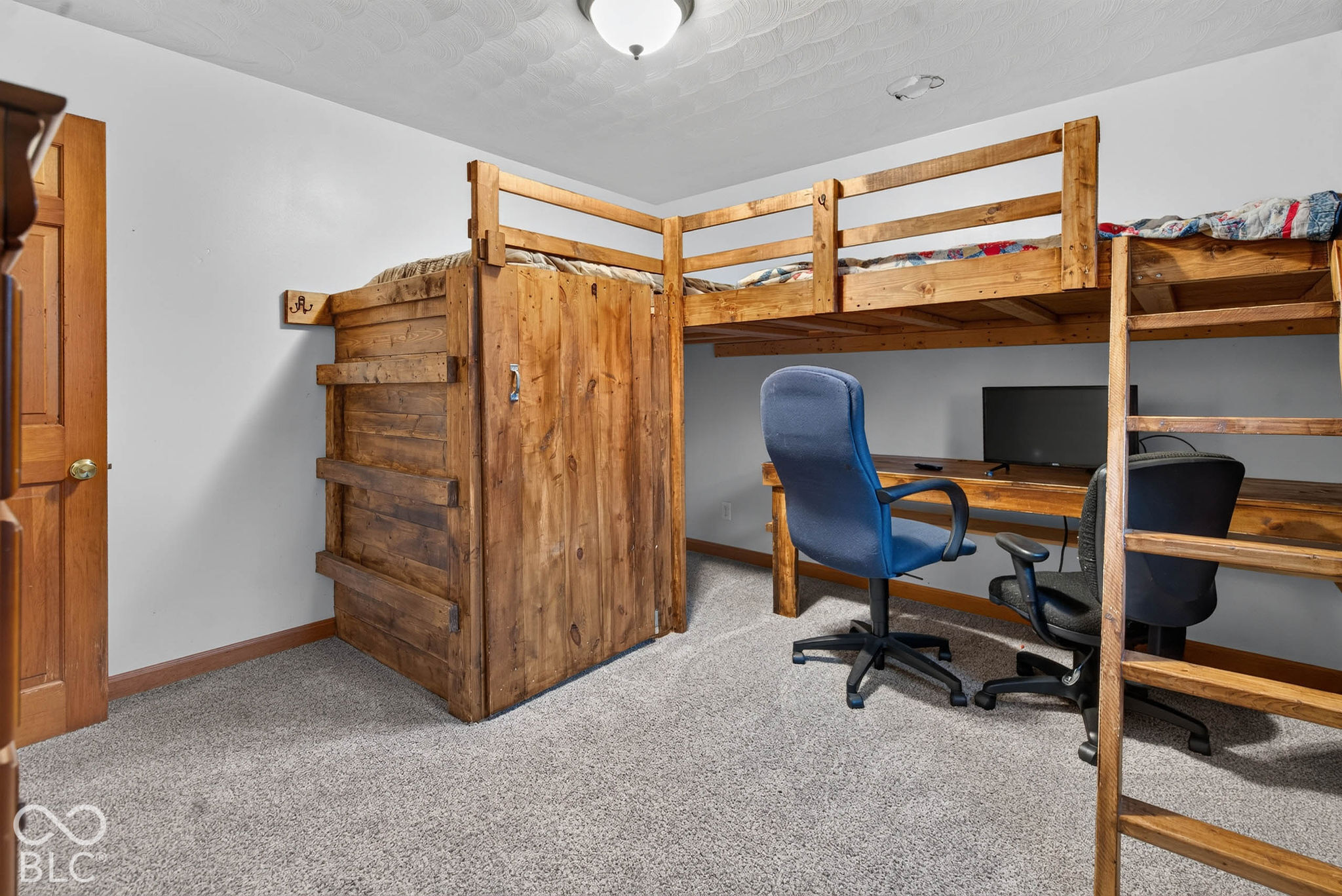 Main Floor - Custom Bed is attached and stays!