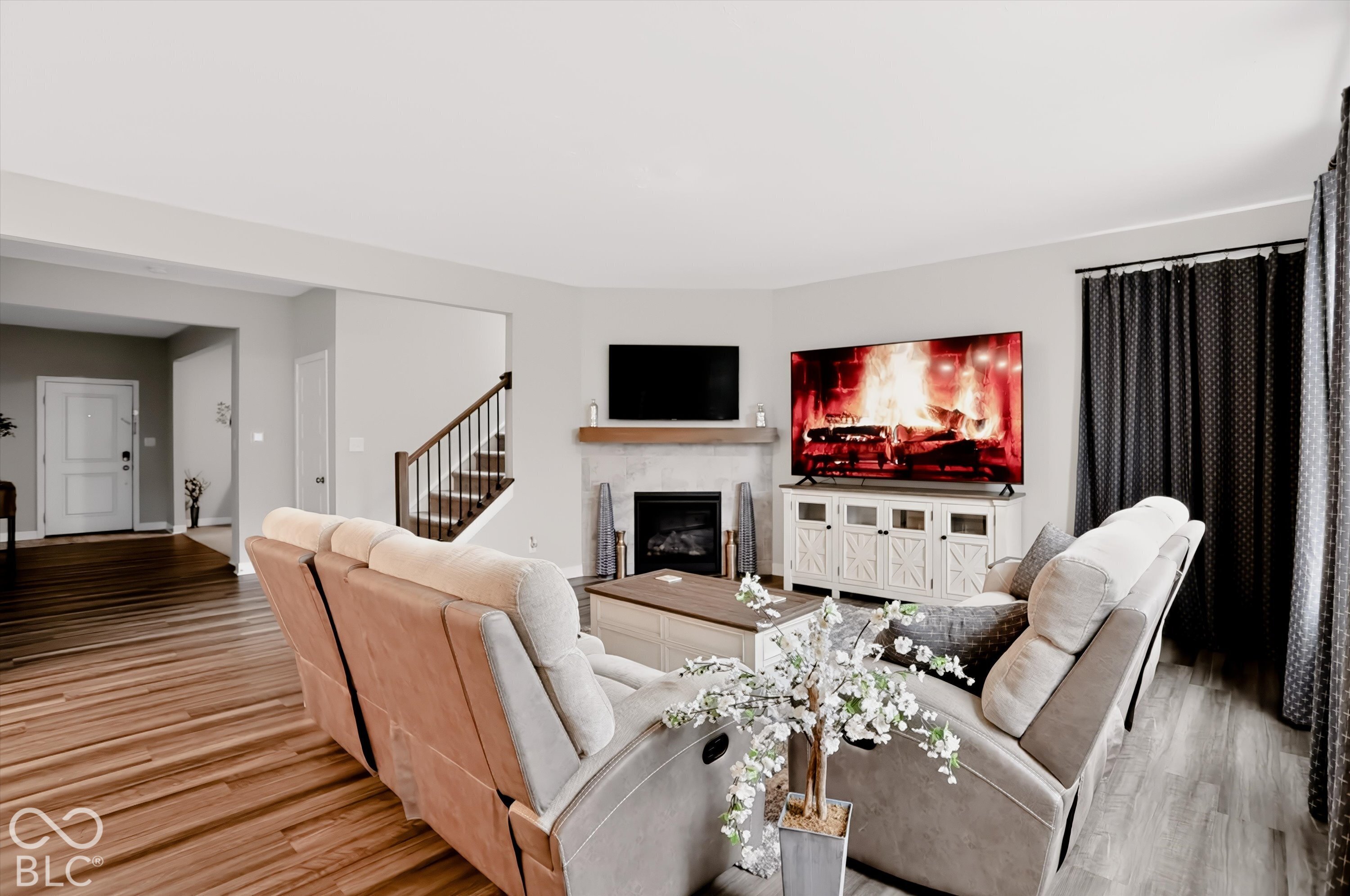 9978 Trafford Court, McCordsville, IN 46055