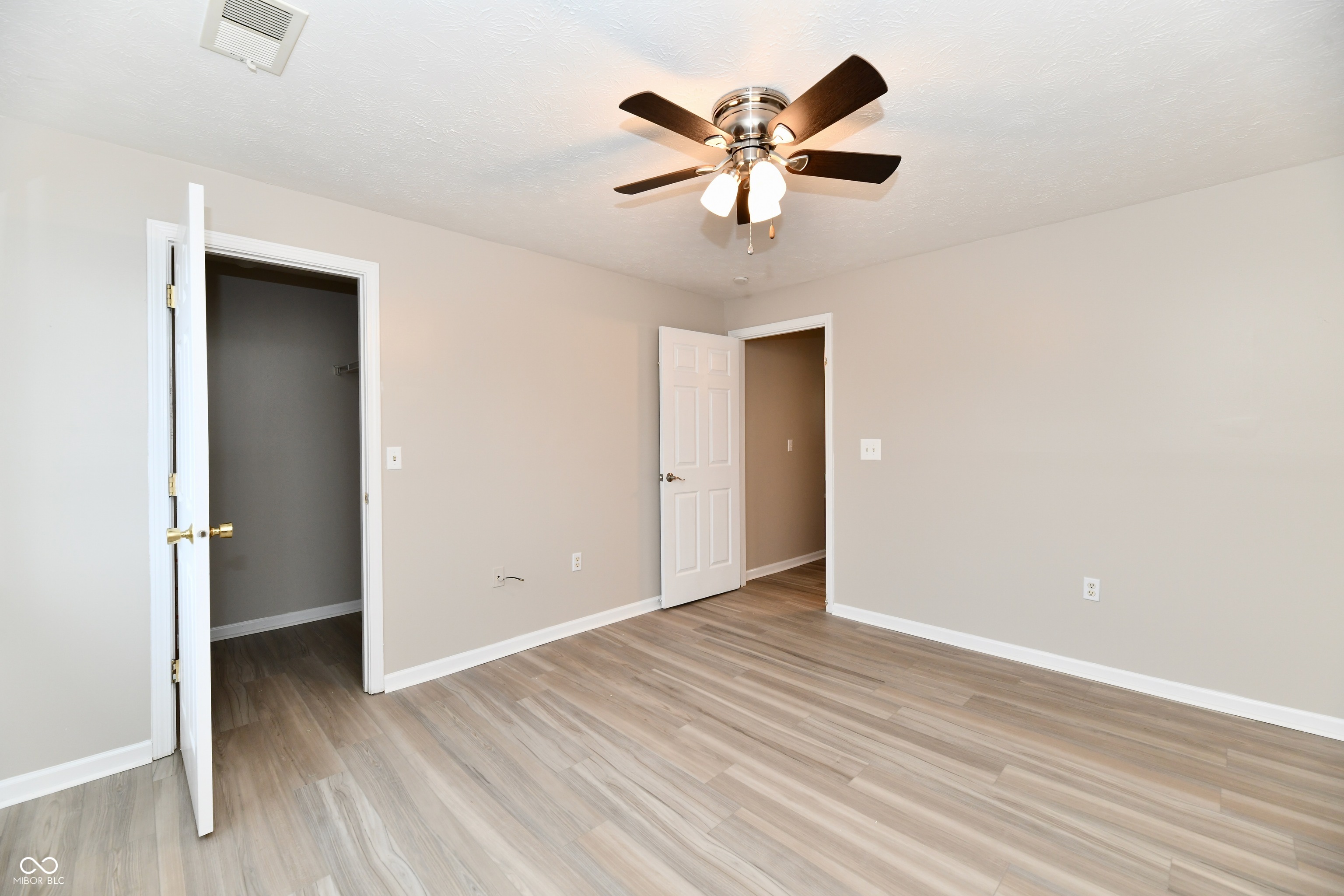 209 Faulkner Court, Carmel, IN 46032