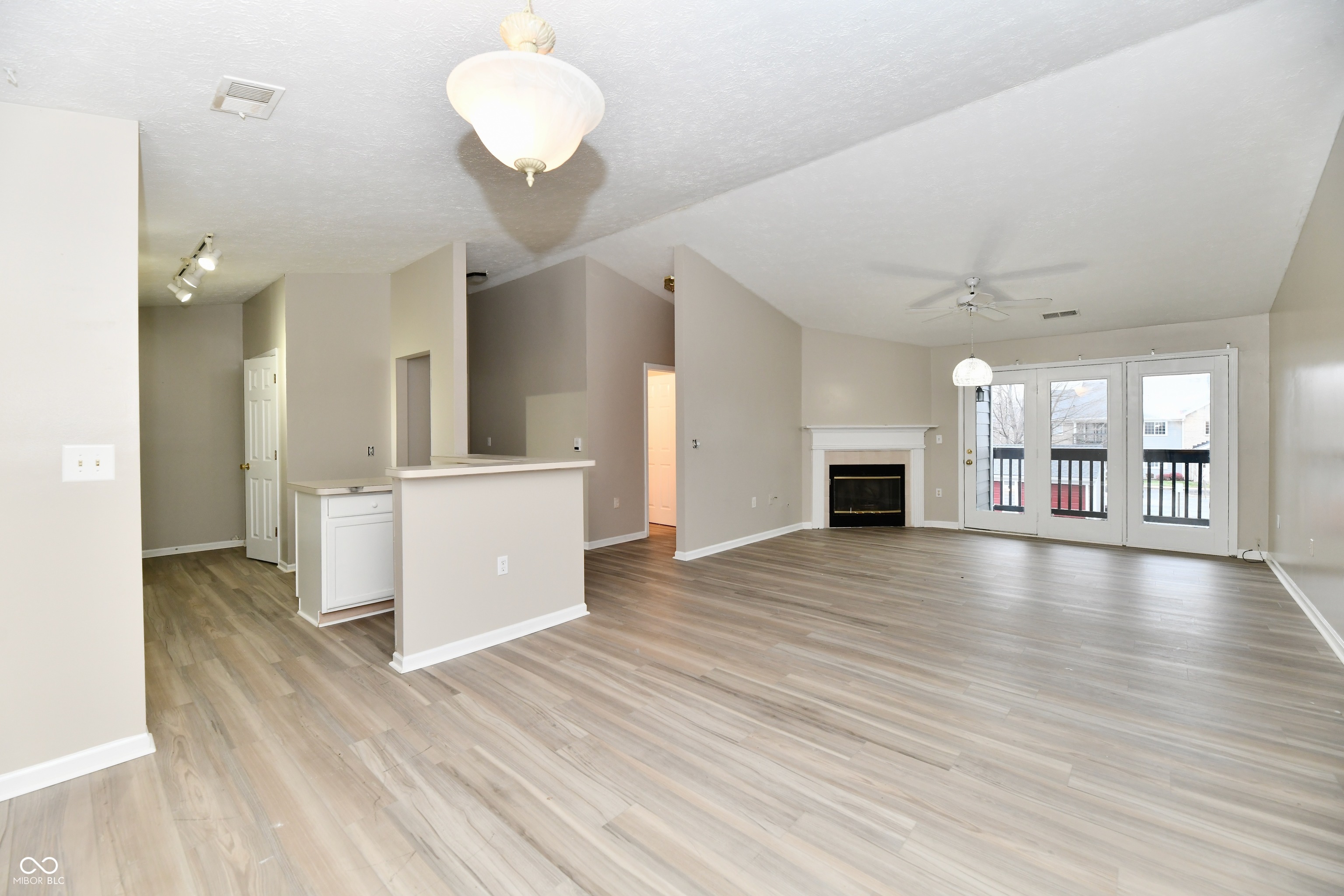 209 Faulkner Court, Carmel, IN 46032
