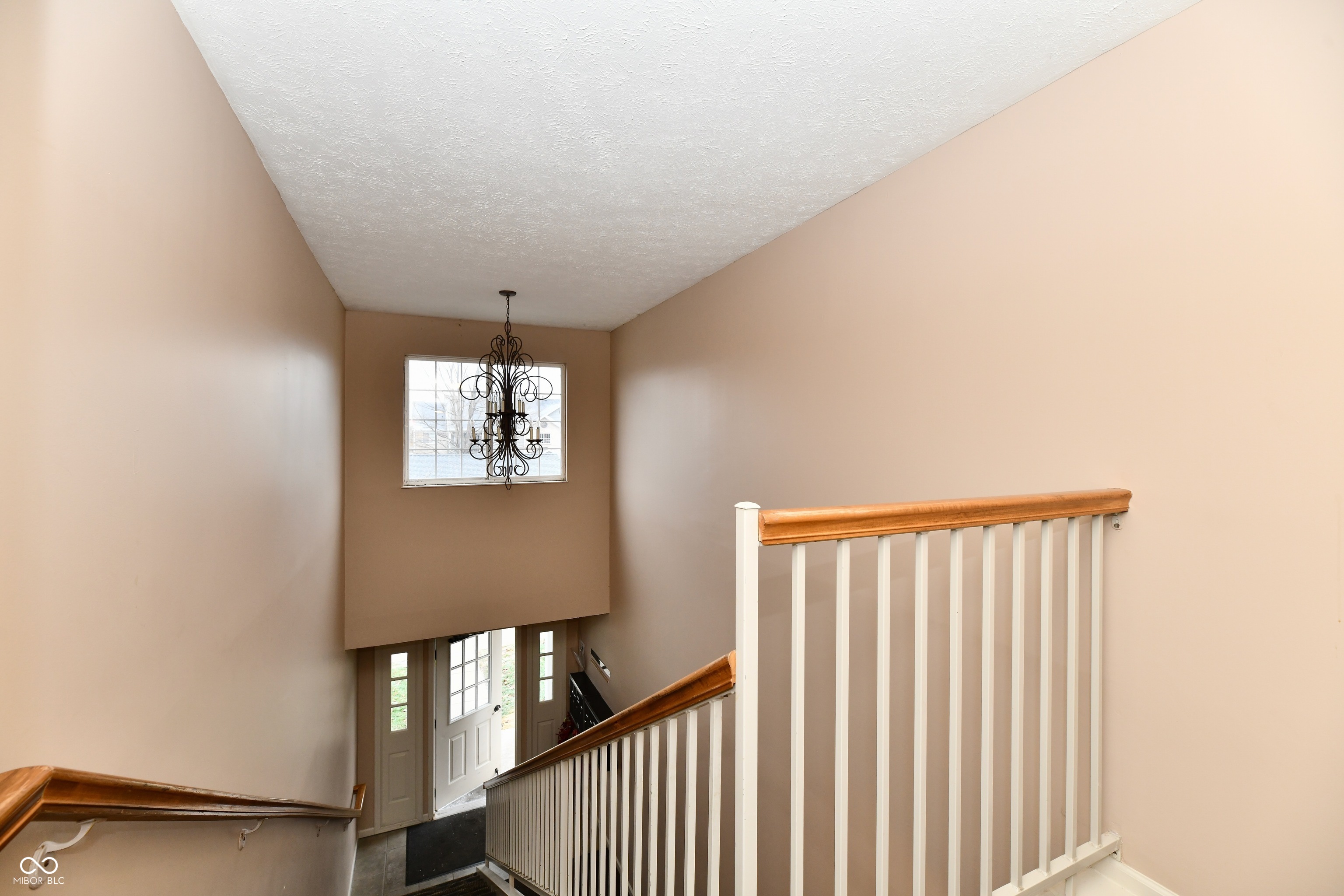 209 Faulkner Court, Carmel, IN 46032