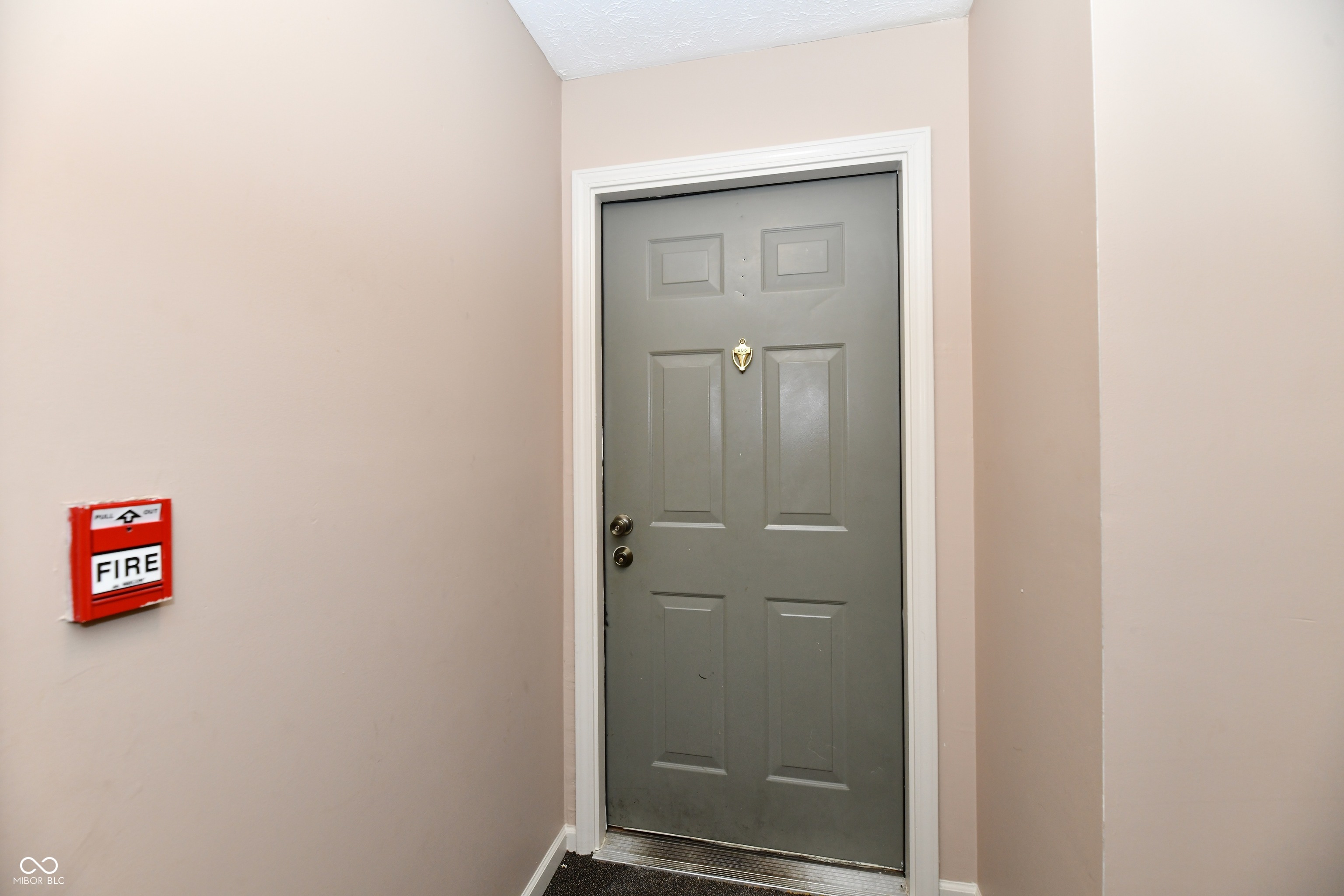 209 Faulkner Court, Carmel, IN 46032