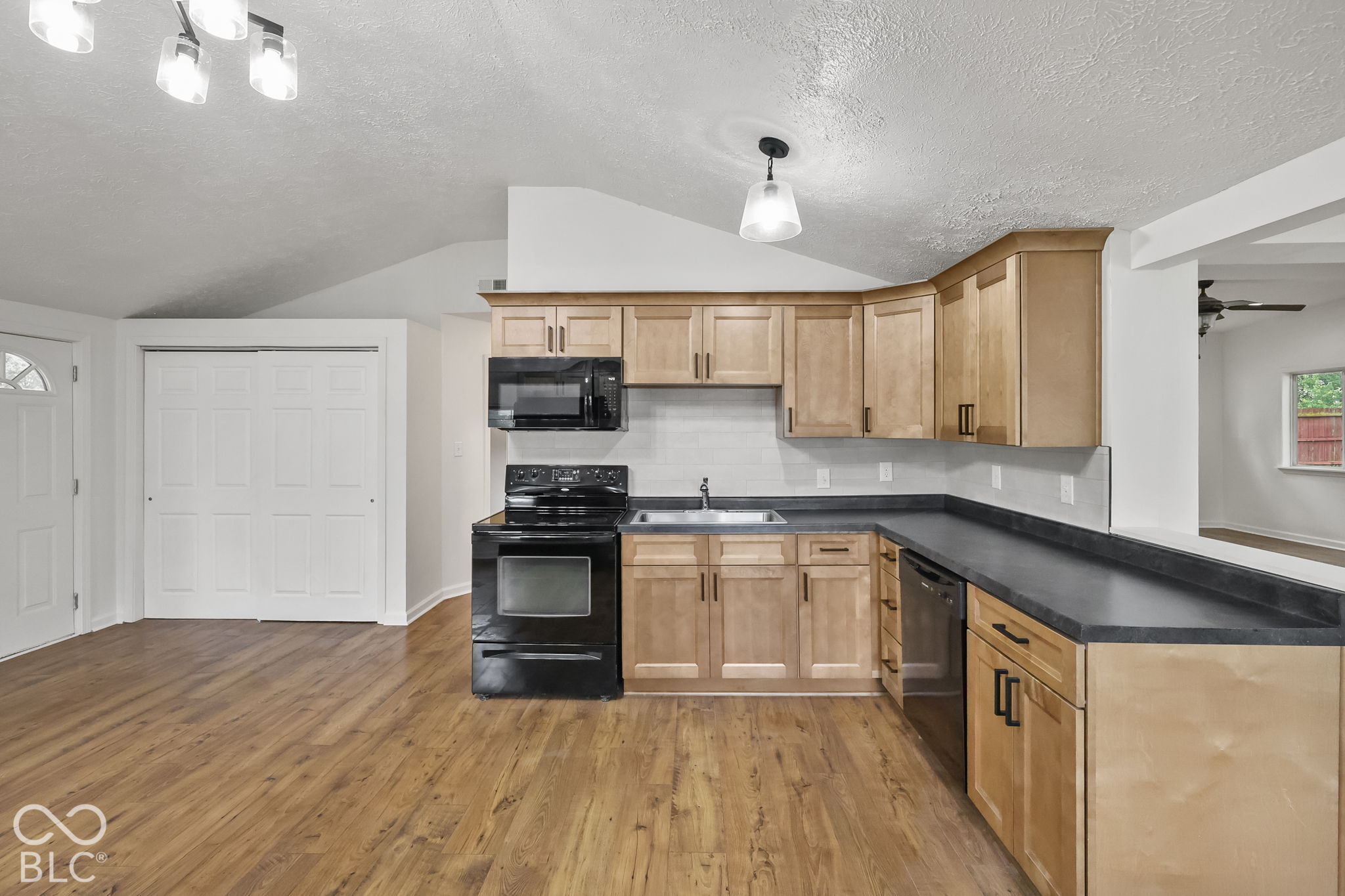 7902 W County Line Road, Camby, IN 46113