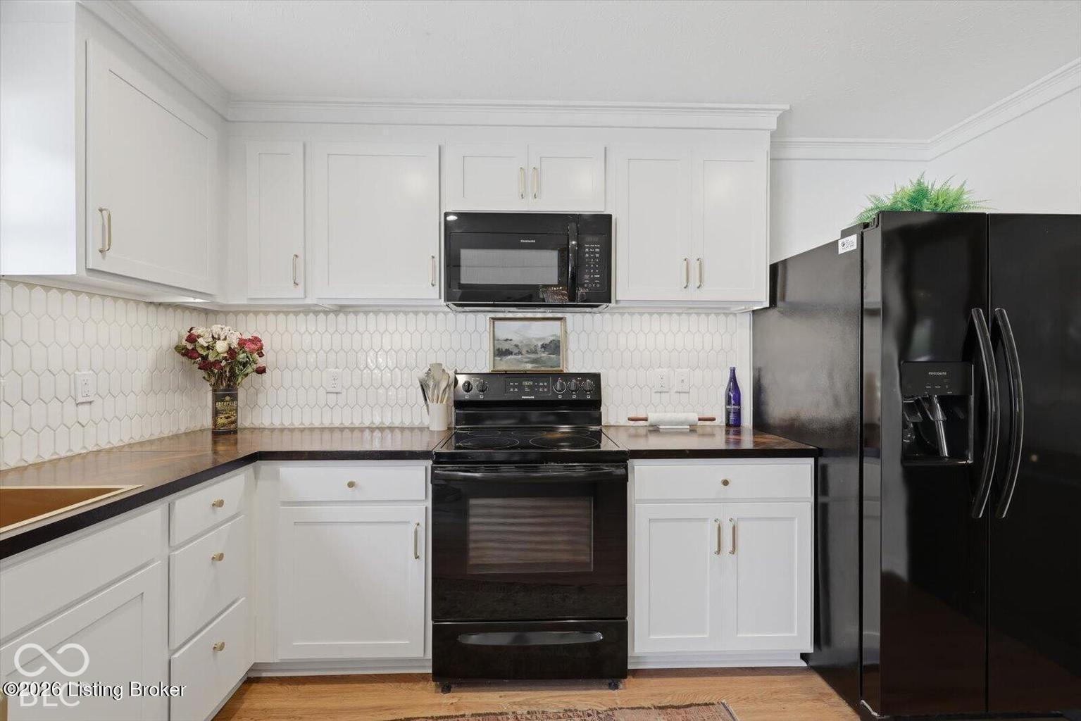 1370 Delacorte Circles, Shelbyville, IN 46176