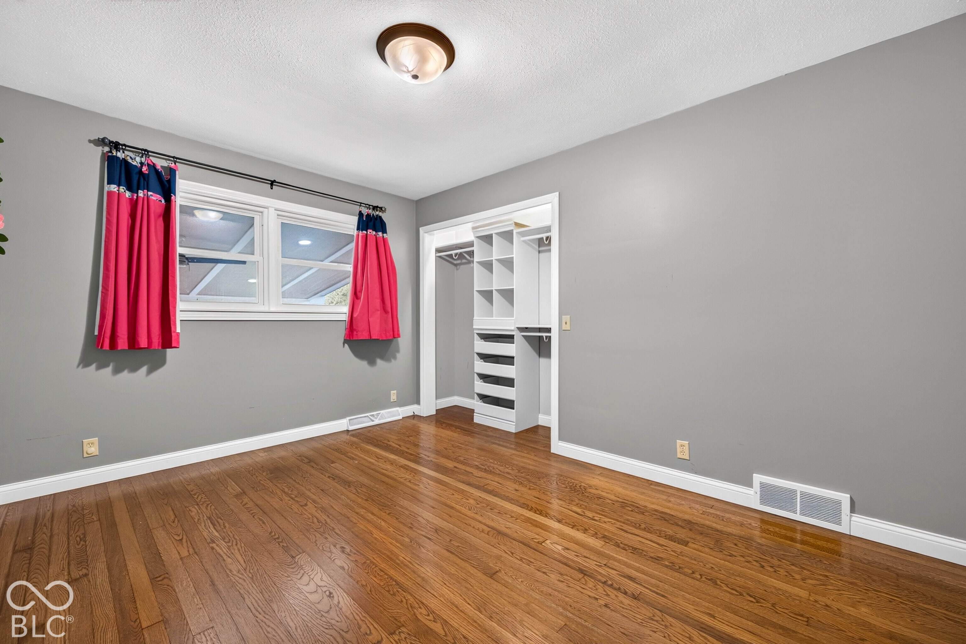 2211 Heideman Drive, Seymour, IN 47274