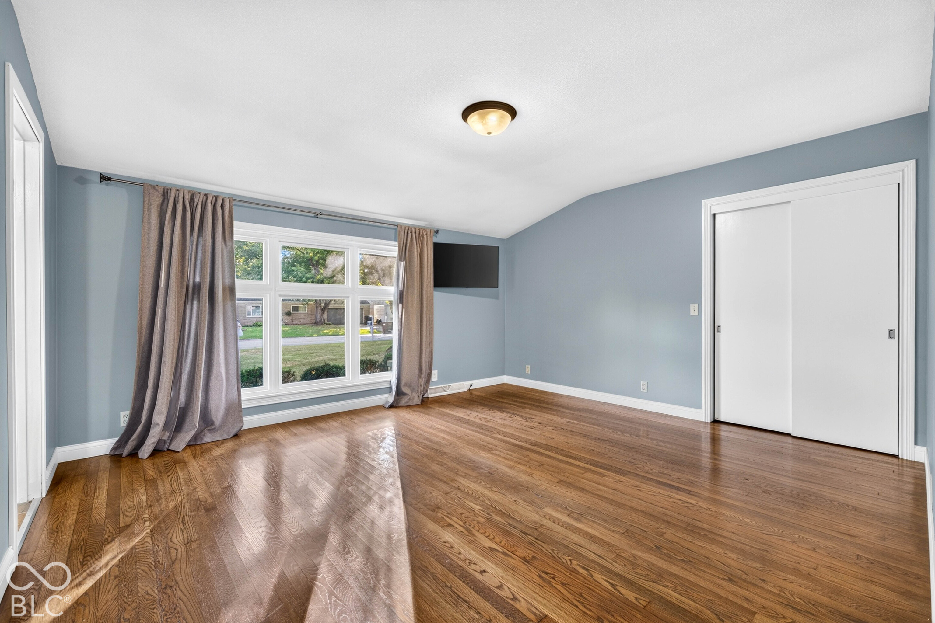 2211 Heideman Drive, Seymour, IN 47274