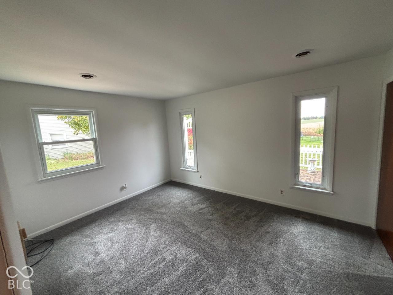 210 Hillside Drive, Hartford City, IN 47348