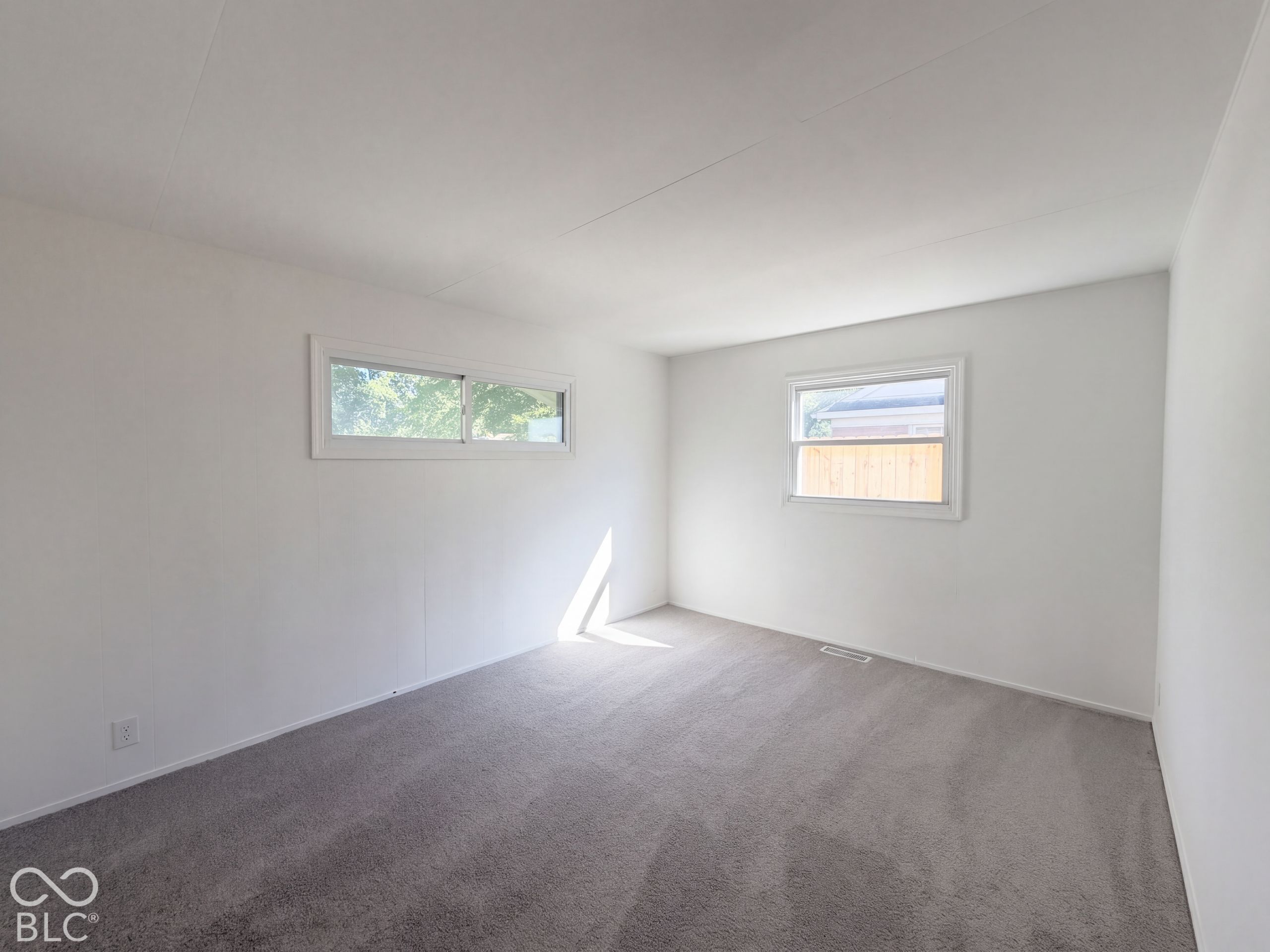 432 Southgate Drive, Greenwood, IN 46143