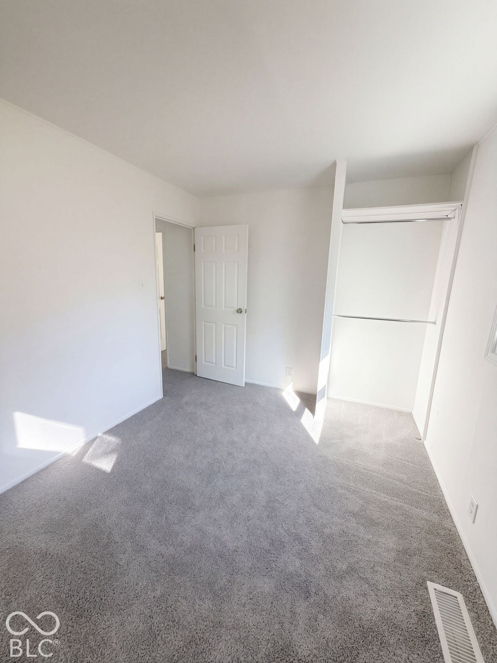 432 Southgate Drive, Greenwood, IN 46143