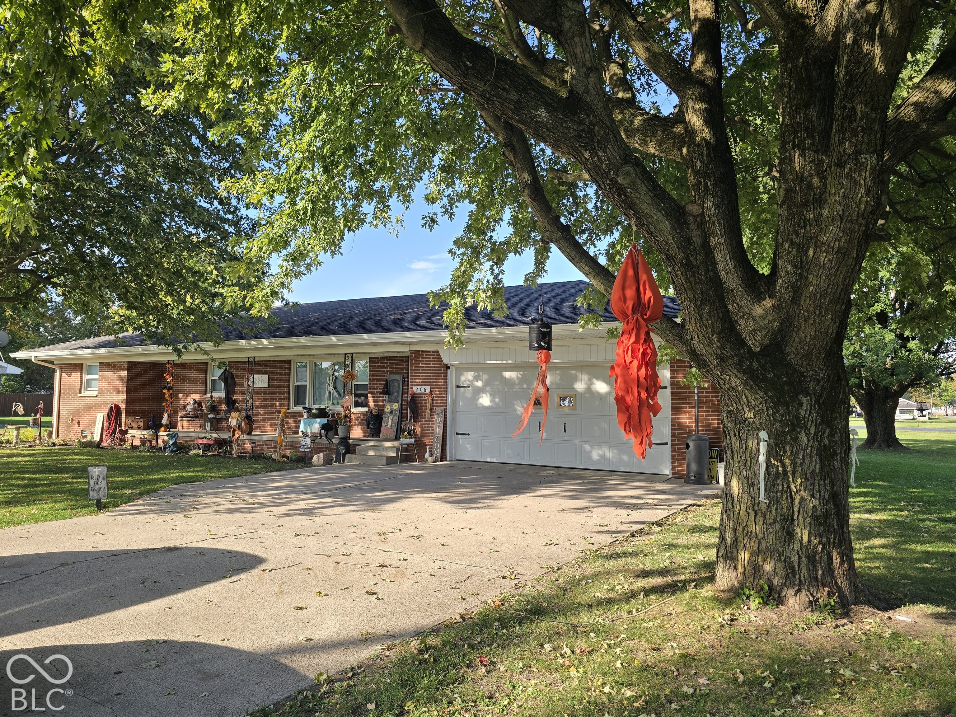 206 N Pike Street, Kempton, IN 46049