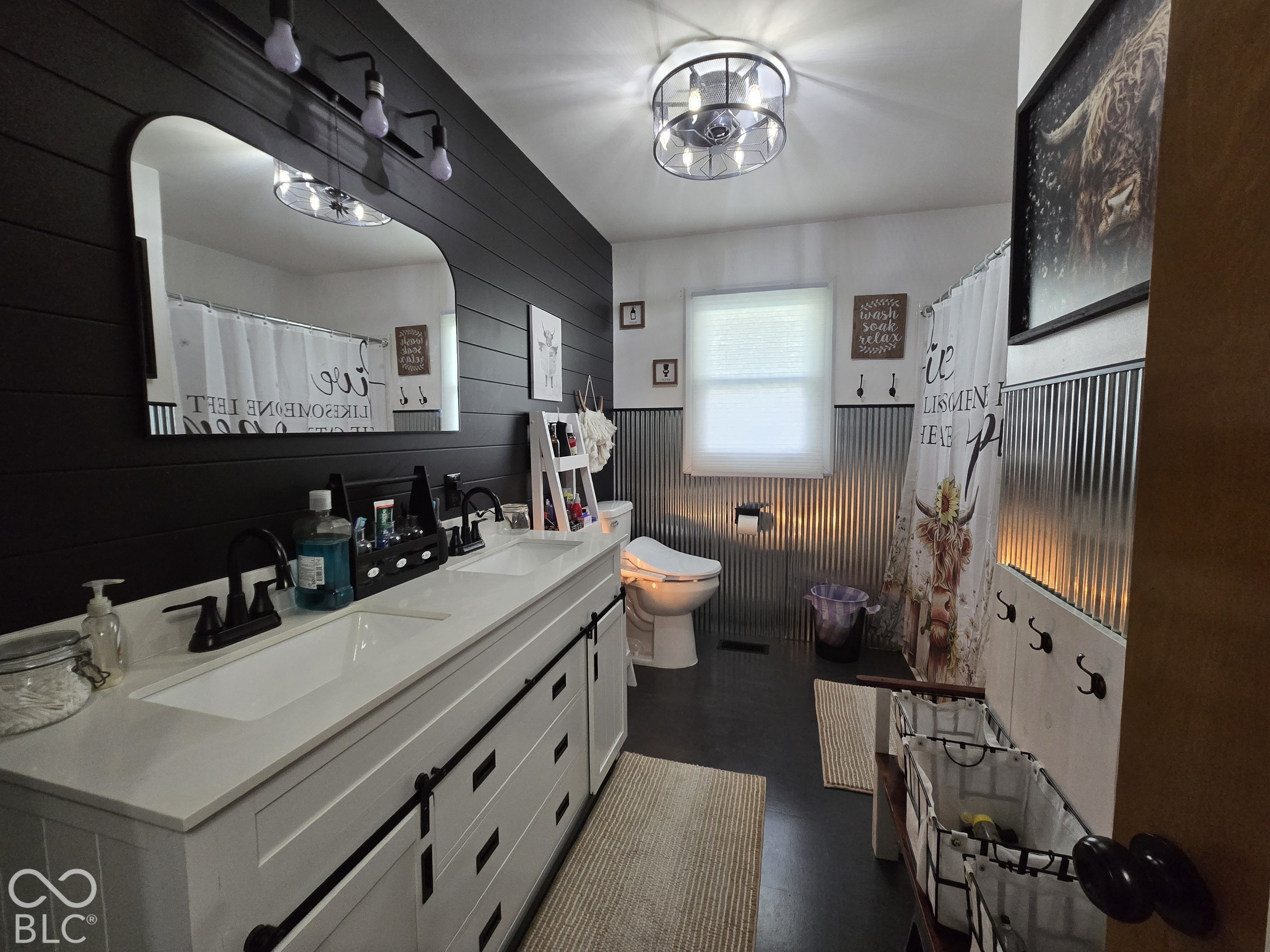 206 N Pike Street, Kempton, IN 46049