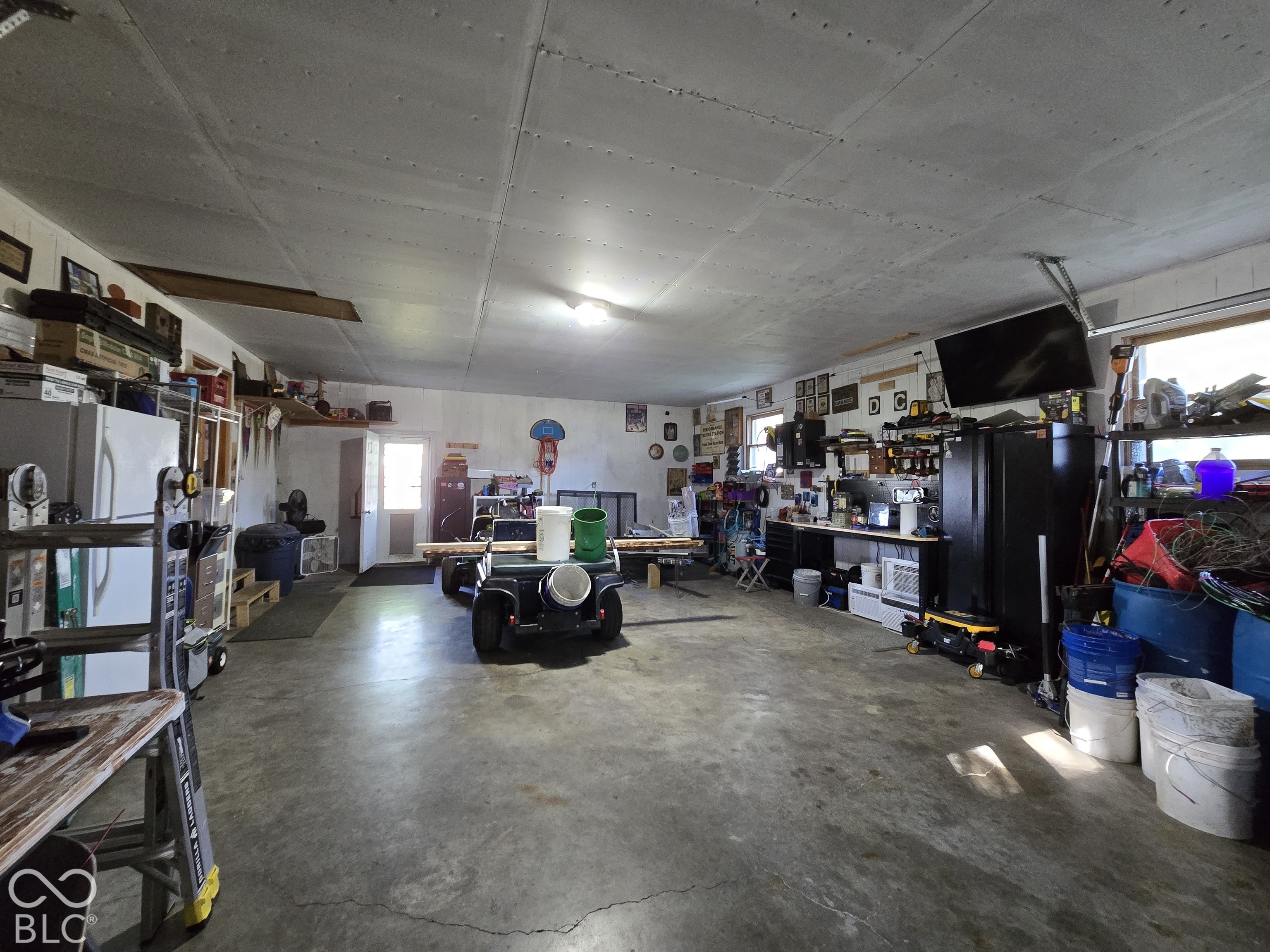 206 N Pike Street, Kempton, IN 46049