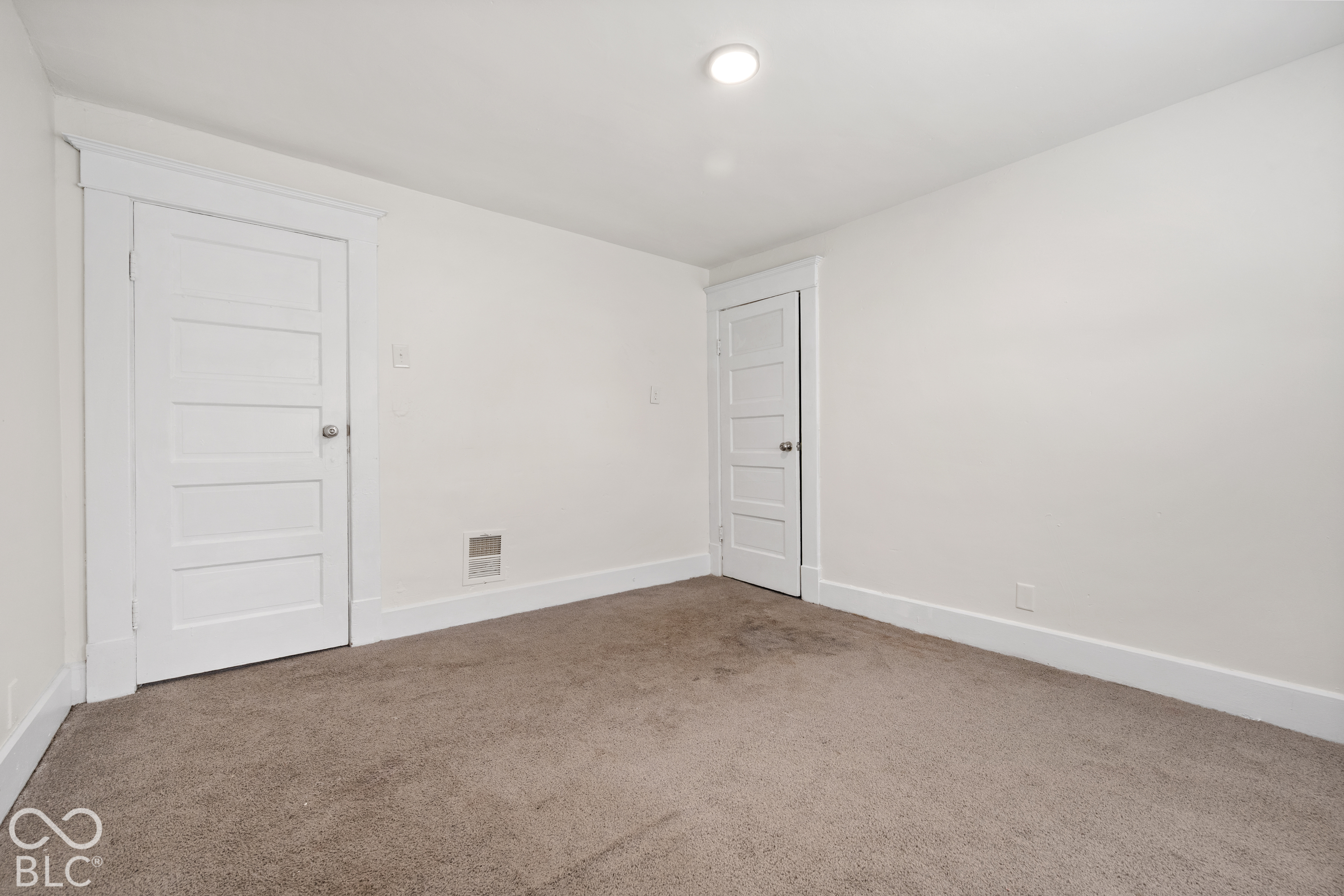 121 N Bradley Avenue, Indianapolis, IN 46201