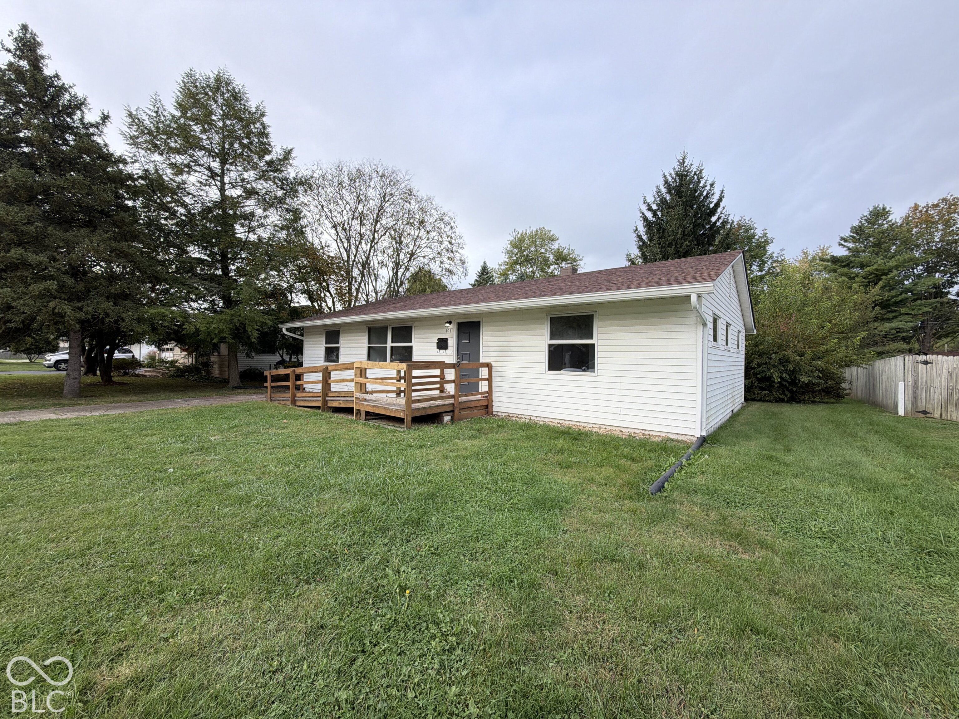 404 Brewer Drive, Greenwood, IN 46142