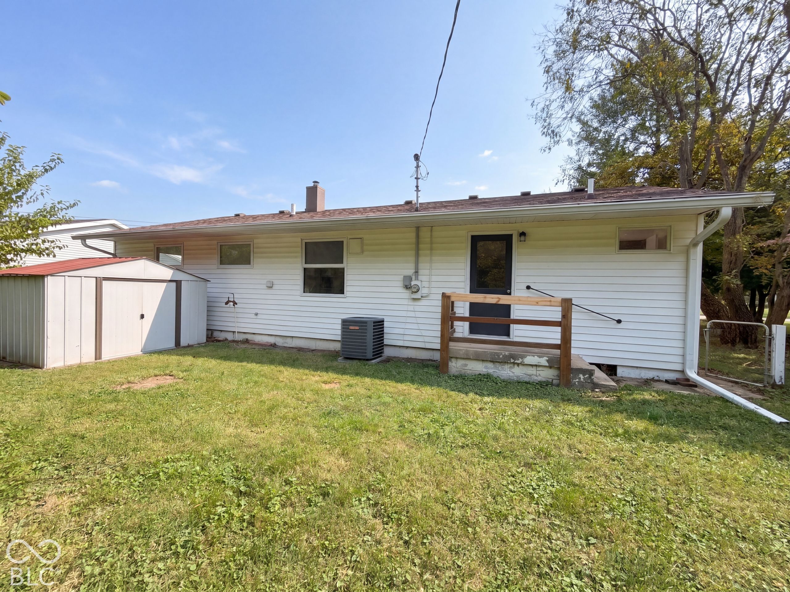 404 Brewer Drive, Greenwood, IN 46142