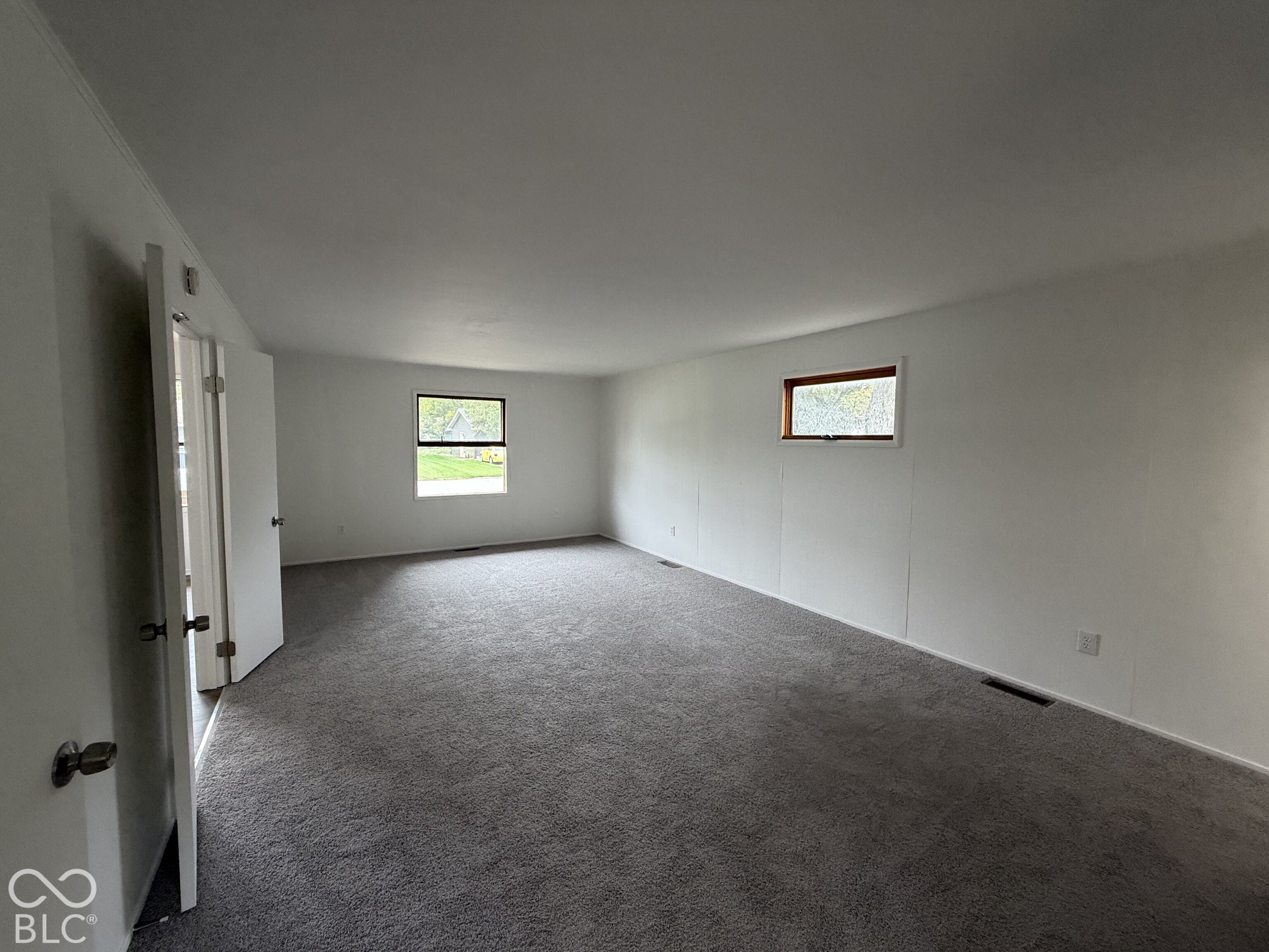 404 Brewer Drive, Greenwood, IN 46142