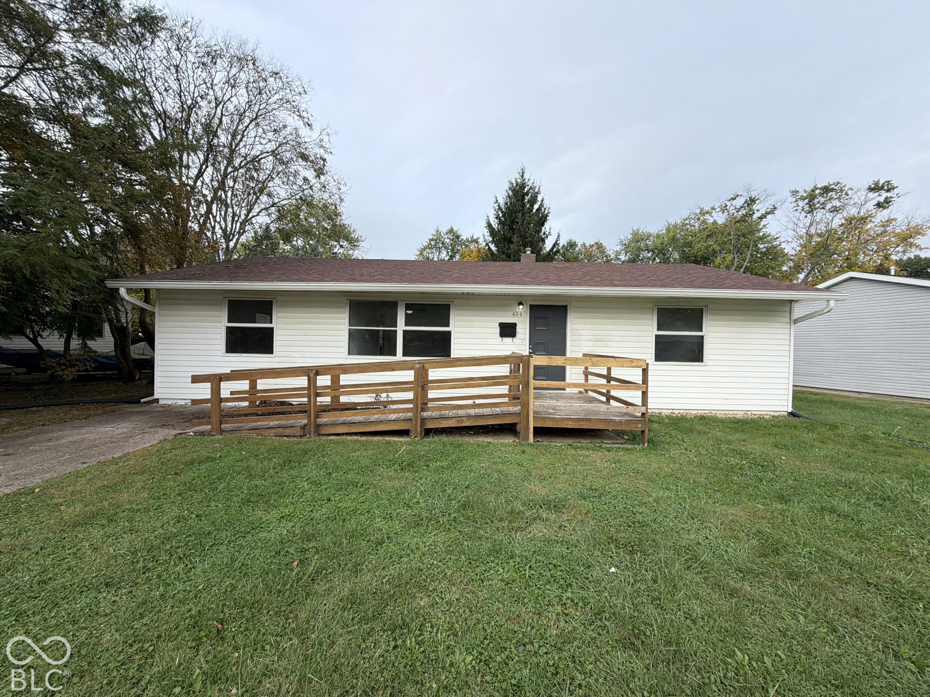 404 Brewer Drive, Greenwood, IN 46142