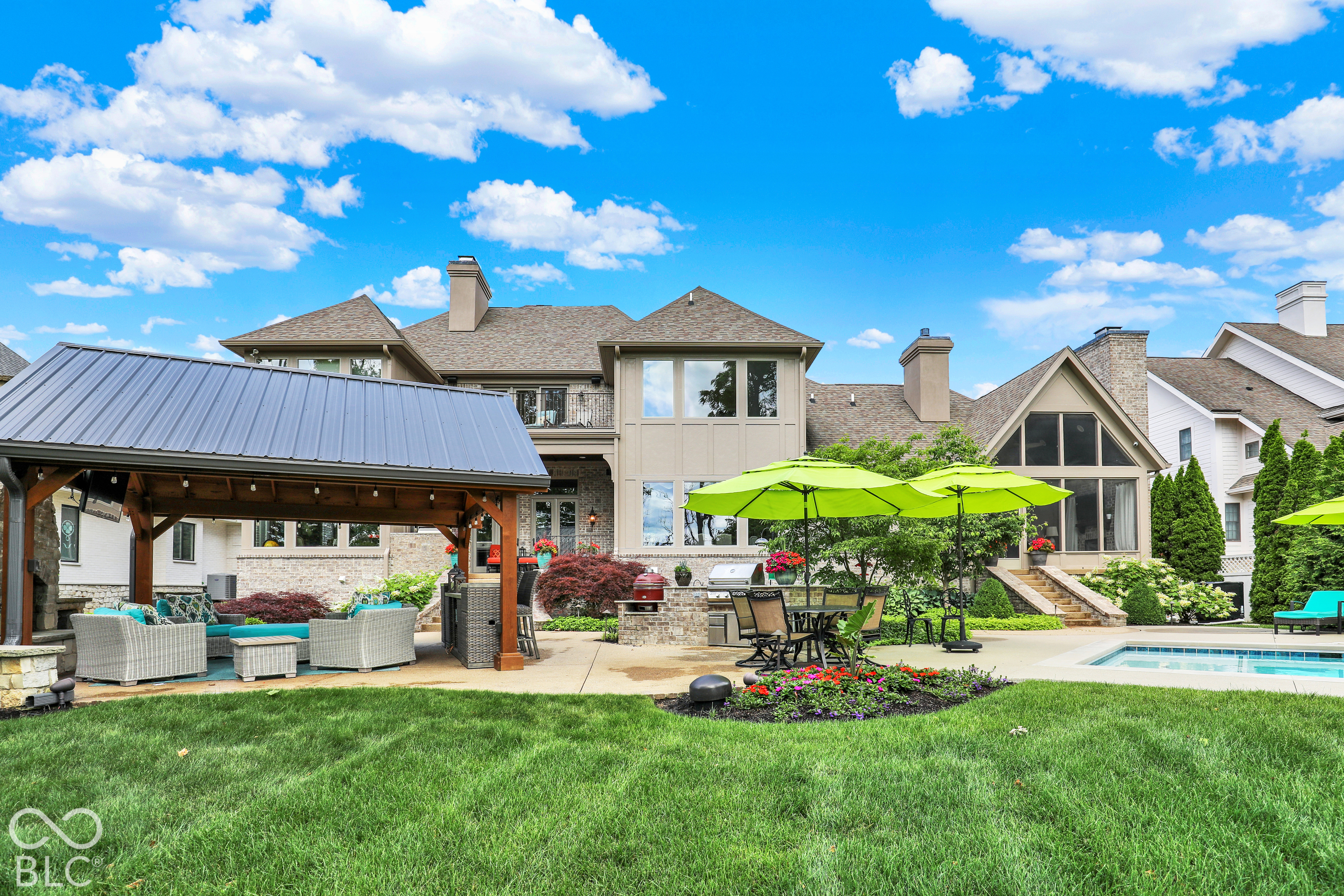 15621 Hidden Oaks Court, Carmel, IN 46033