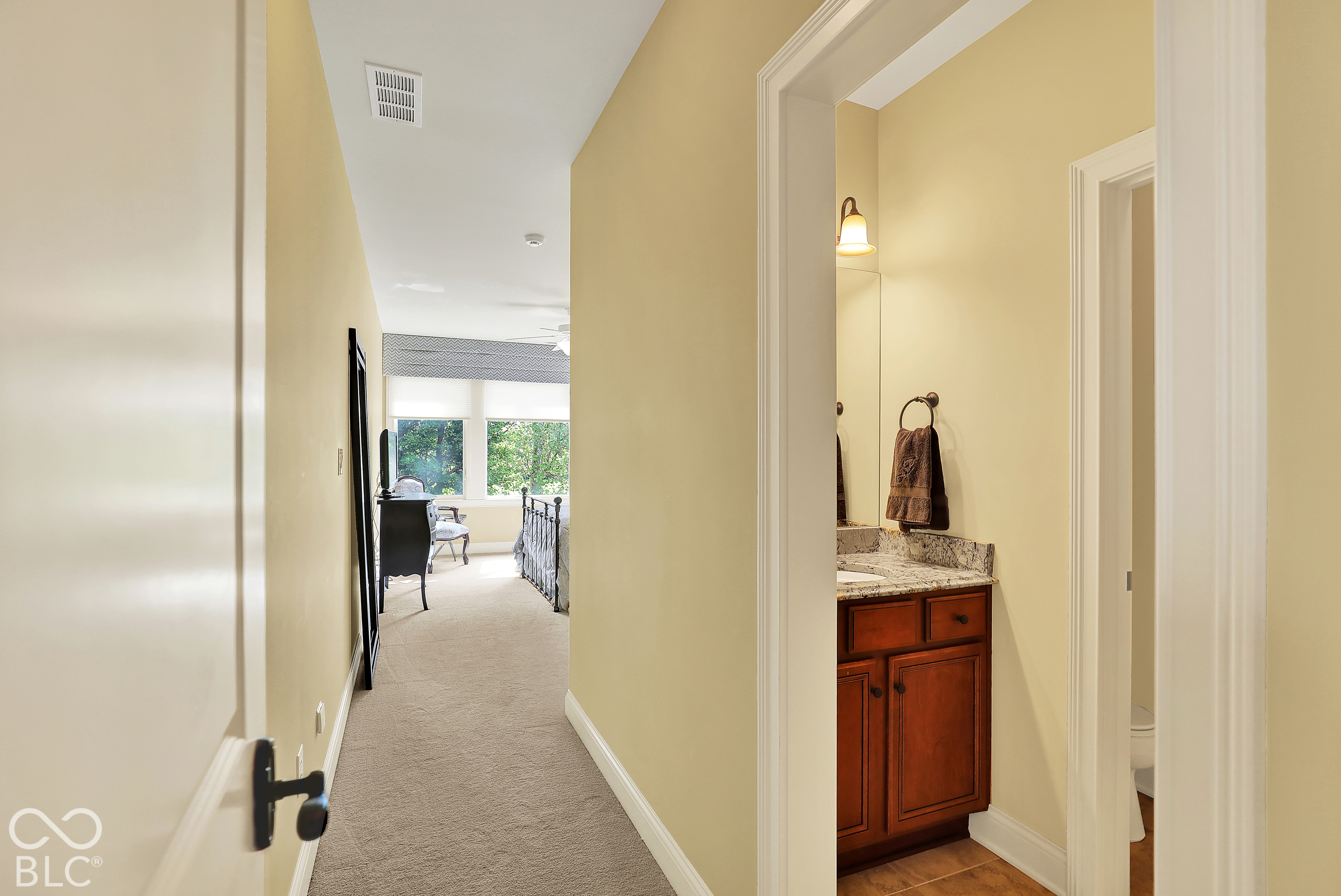 15621 Hidden Oaks Court, Carmel, IN 46033