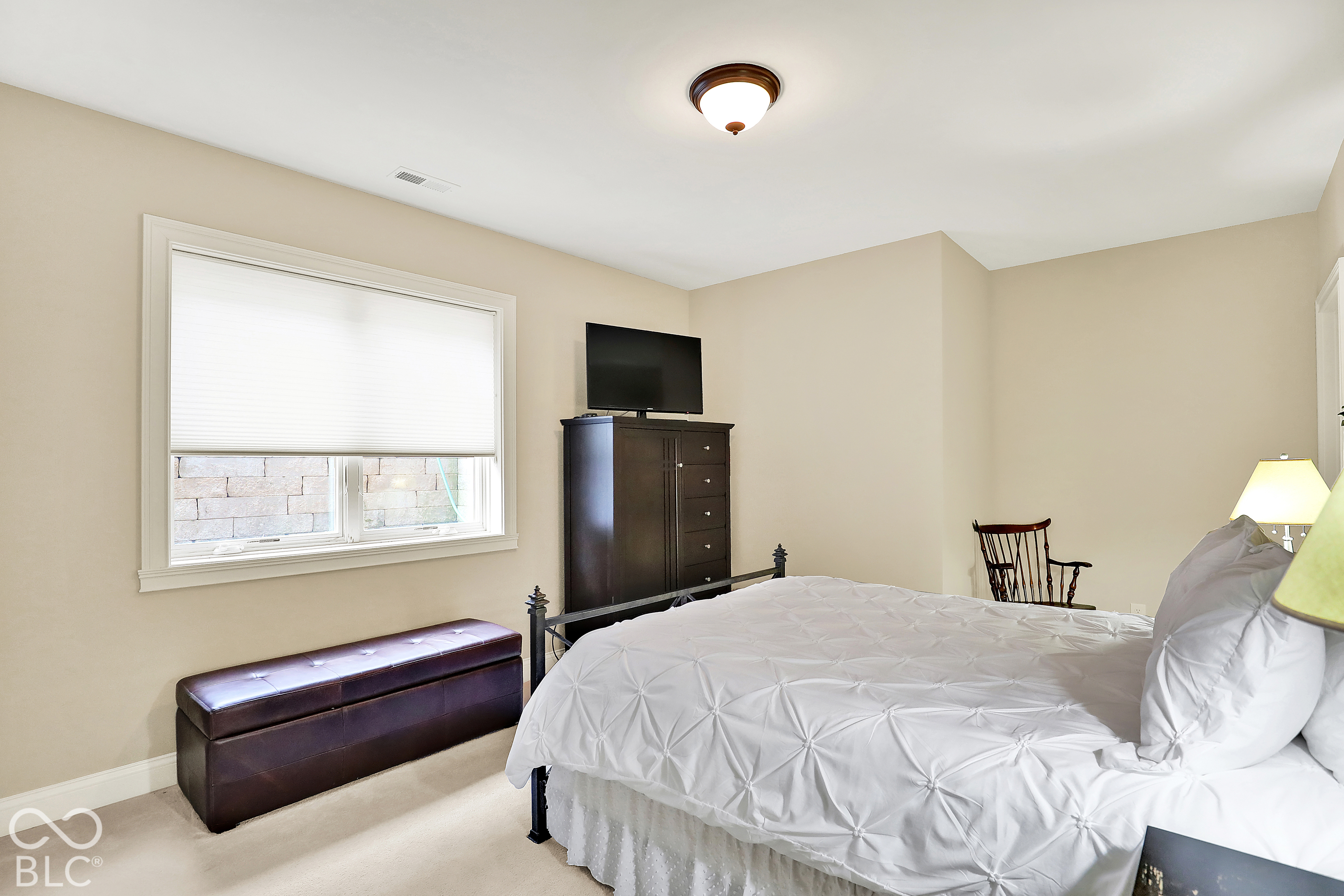 15621 Hidden Oaks Court, Carmel, IN 46033