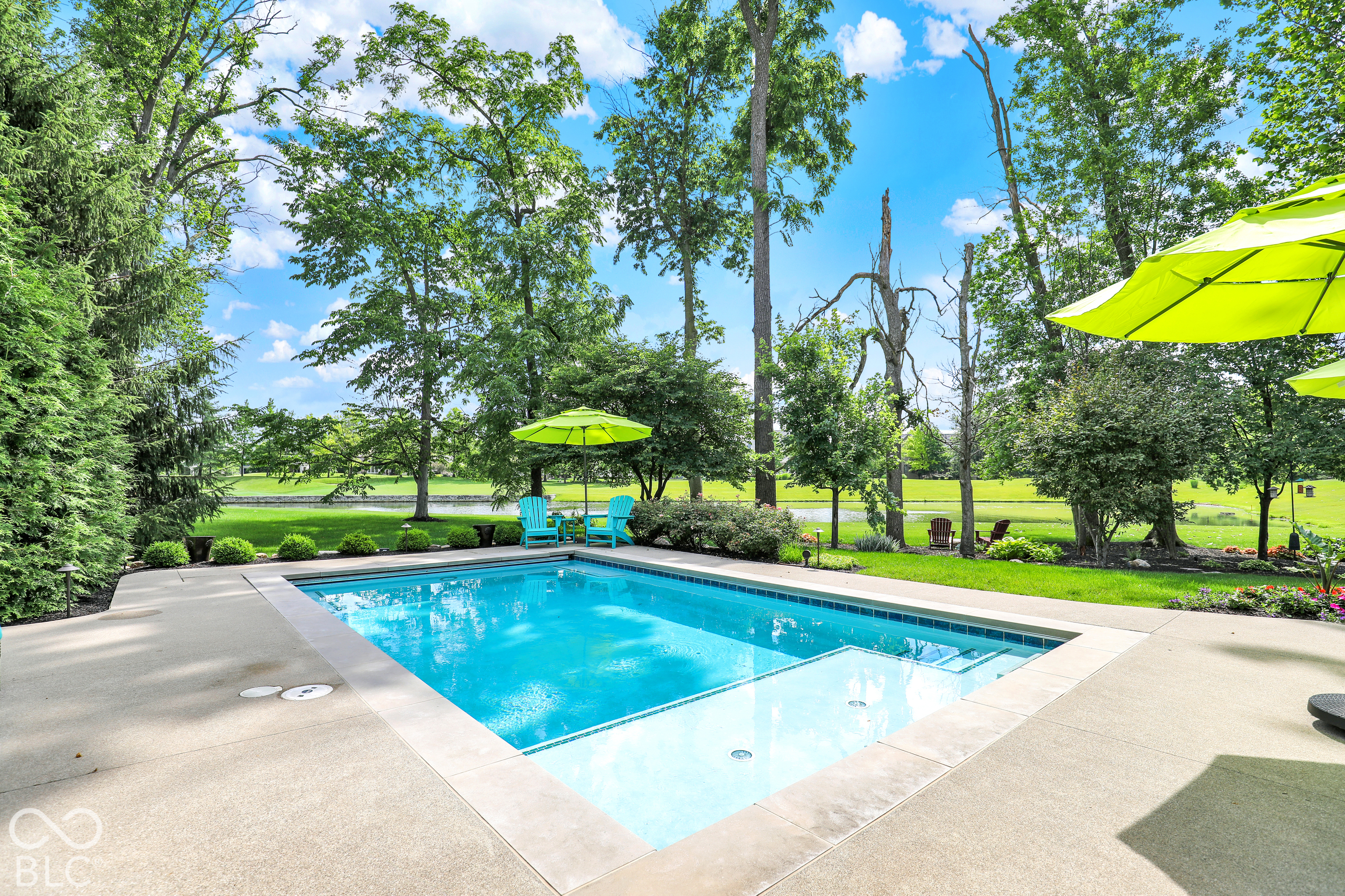15621 Hidden Oaks Court, Carmel, IN 46033