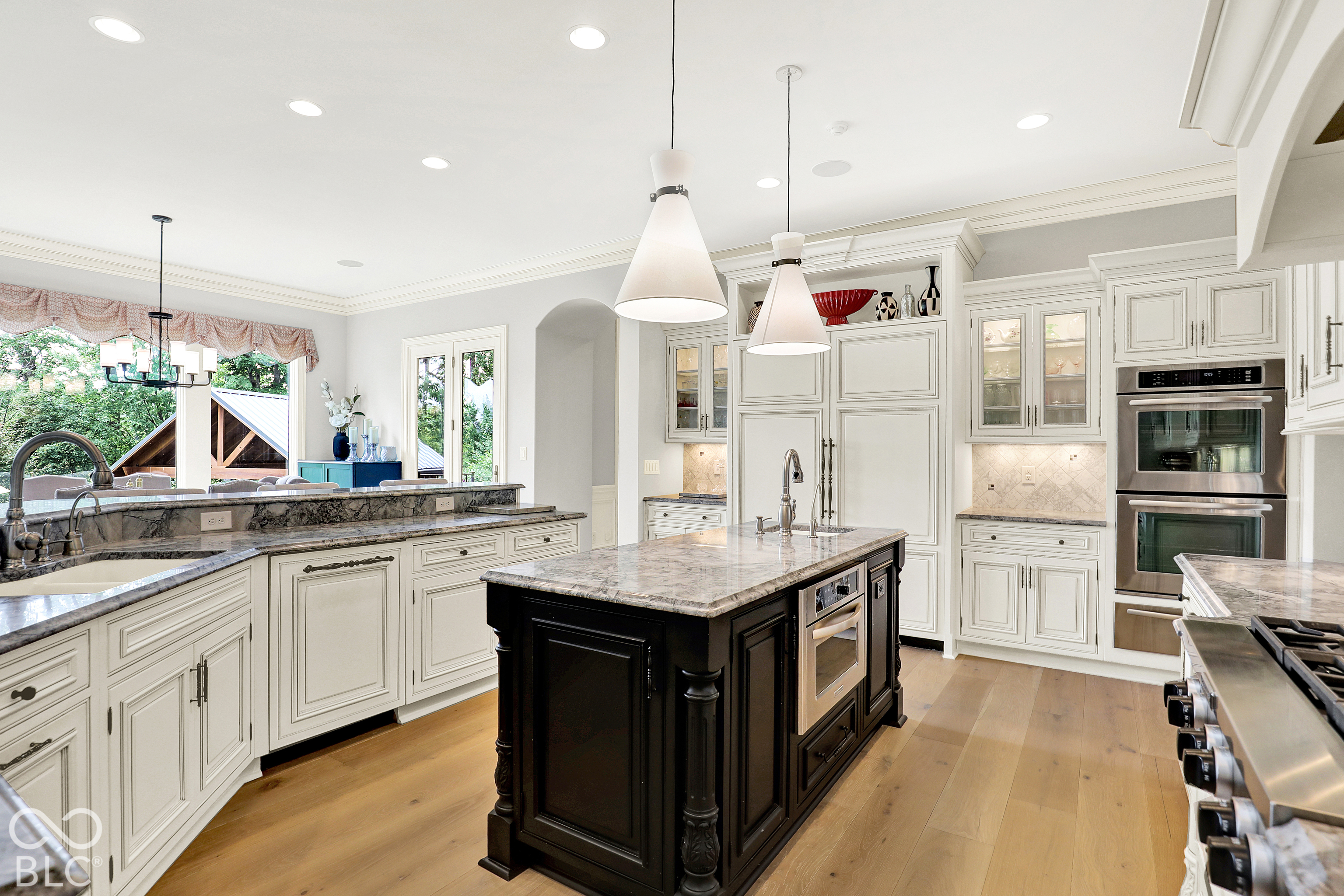 15621 Hidden Oaks Court, Carmel, IN 46033