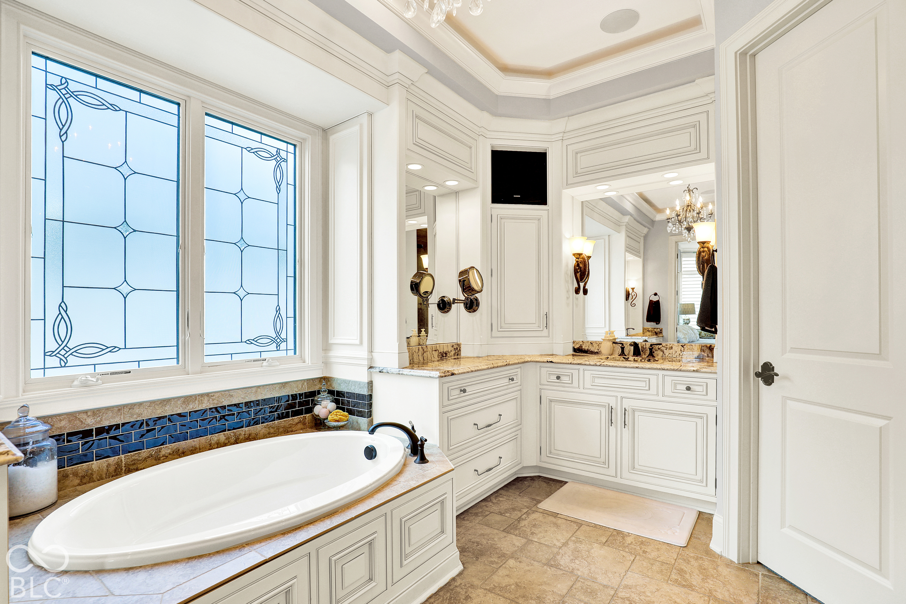 15621 Hidden Oaks Court, Carmel, IN 46033