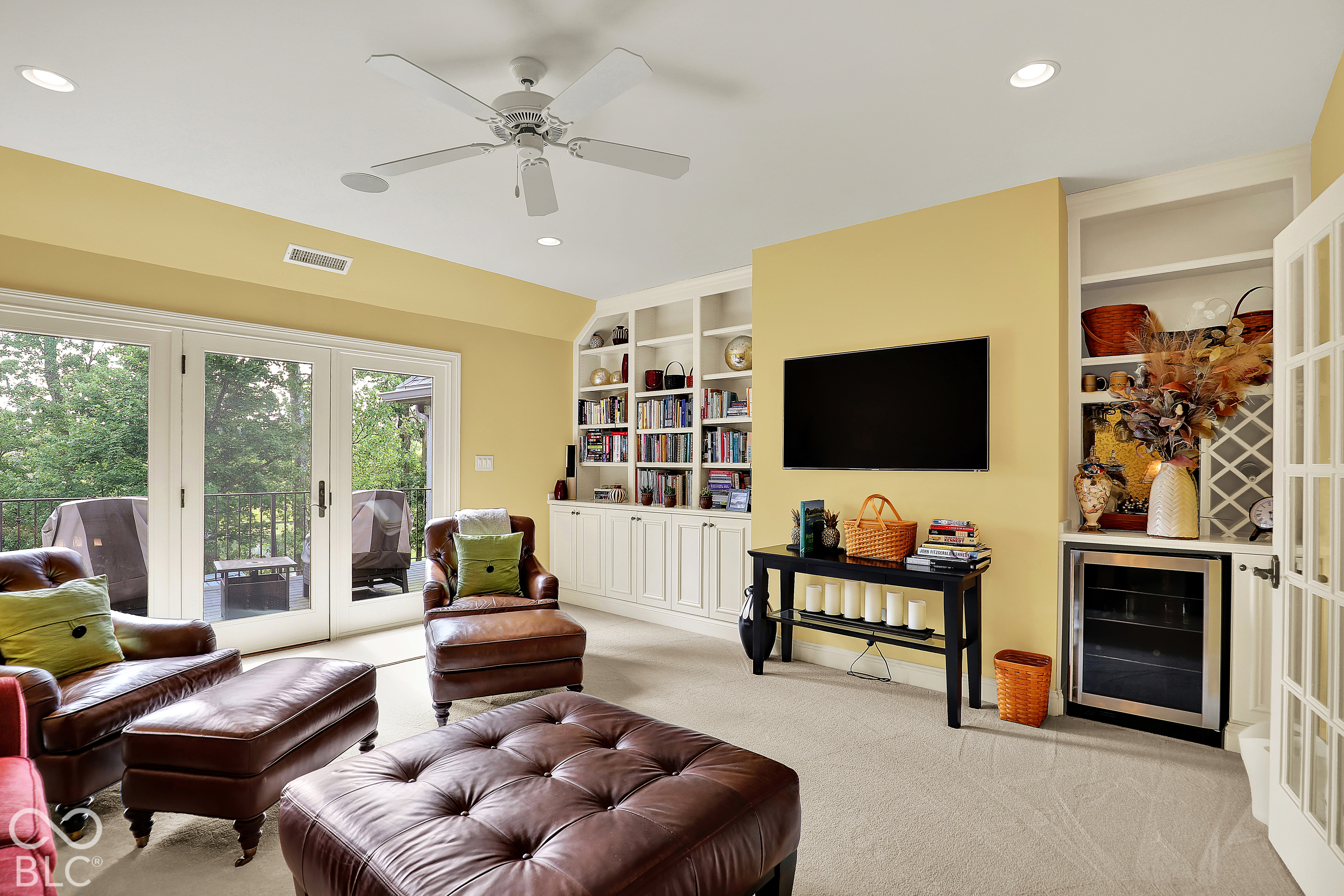 15621 Hidden Oaks Court, Carmel, IN 46033