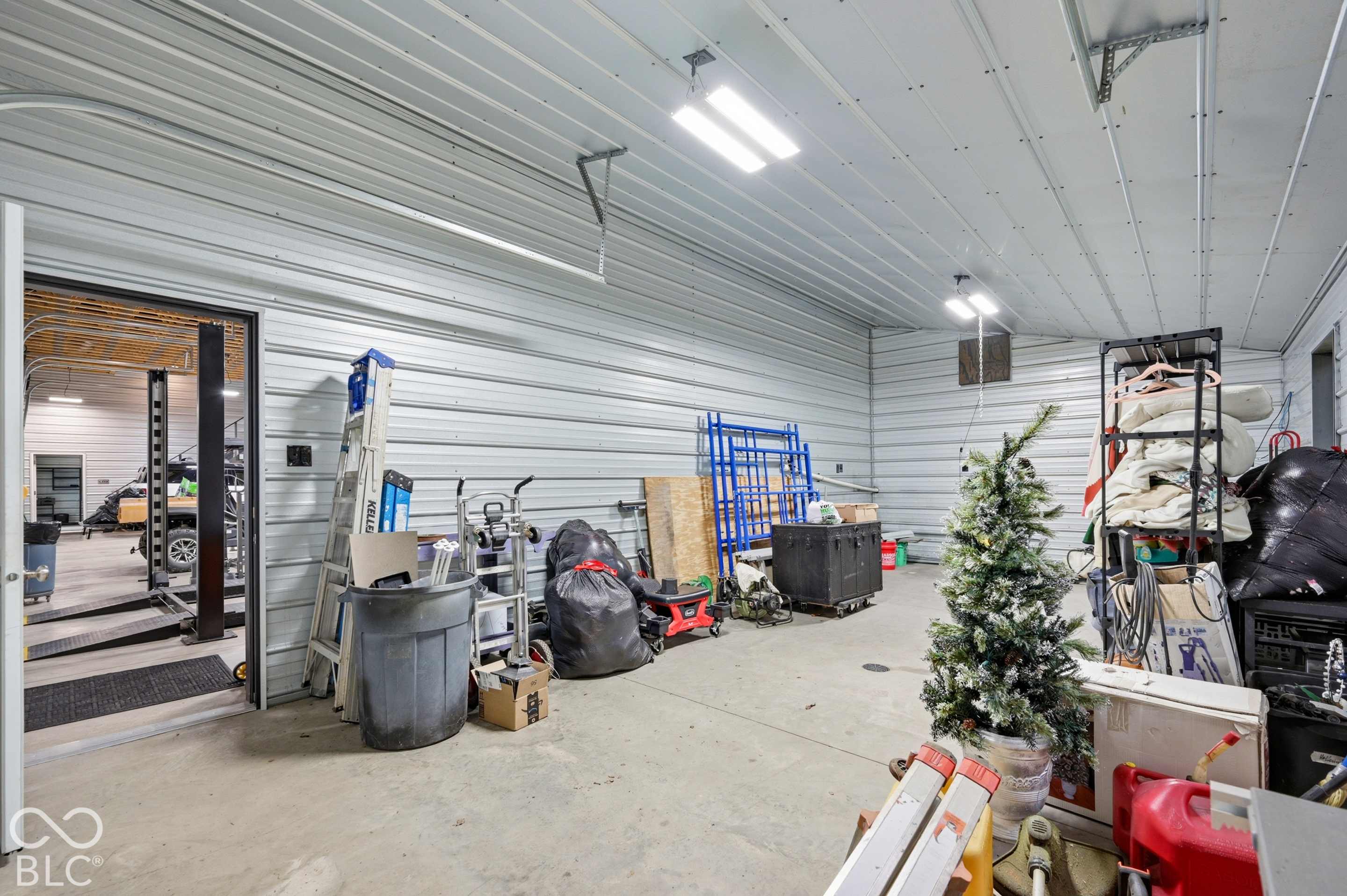 5275 W County Road 400 S, Muncie, IN 47302
