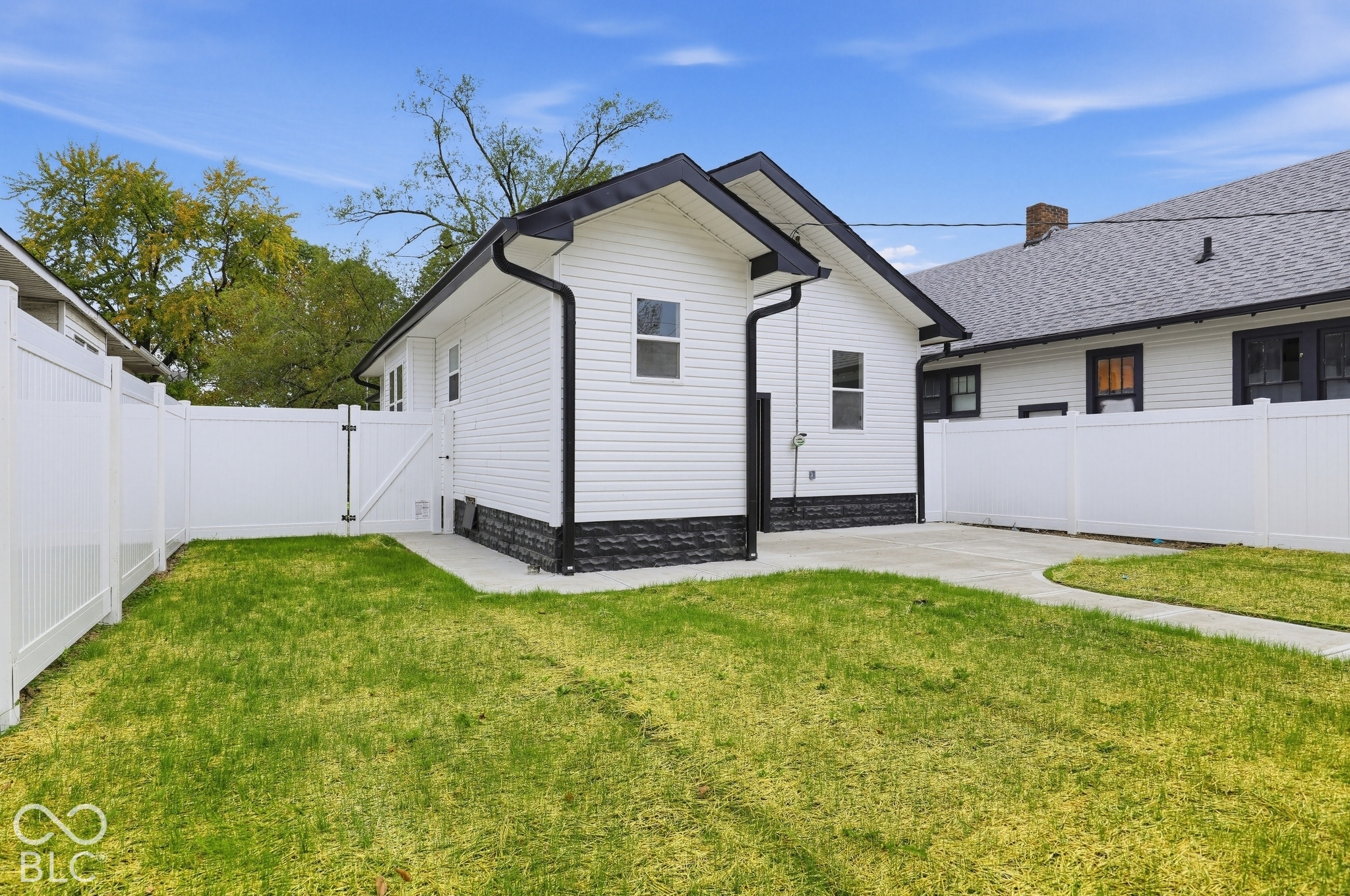 921 N Emerson Avenue, Indianapolis, IN 46219