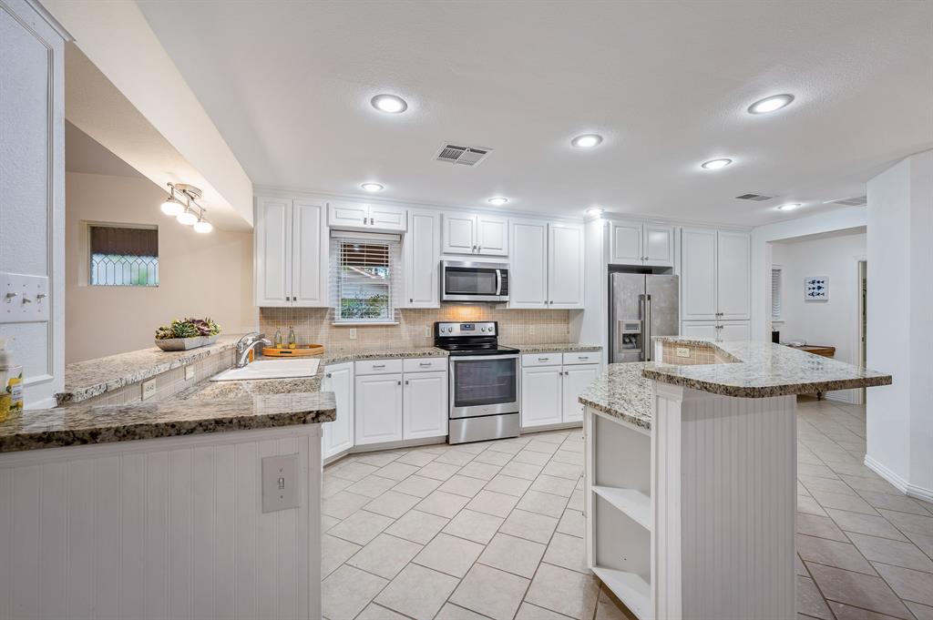 123 Goodknight Ranch Road, Trinidad, TX 75163