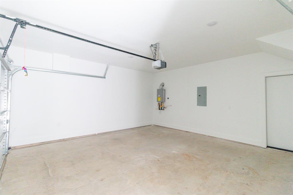 4210 Roseland Avenue, Dallas, TX 75204