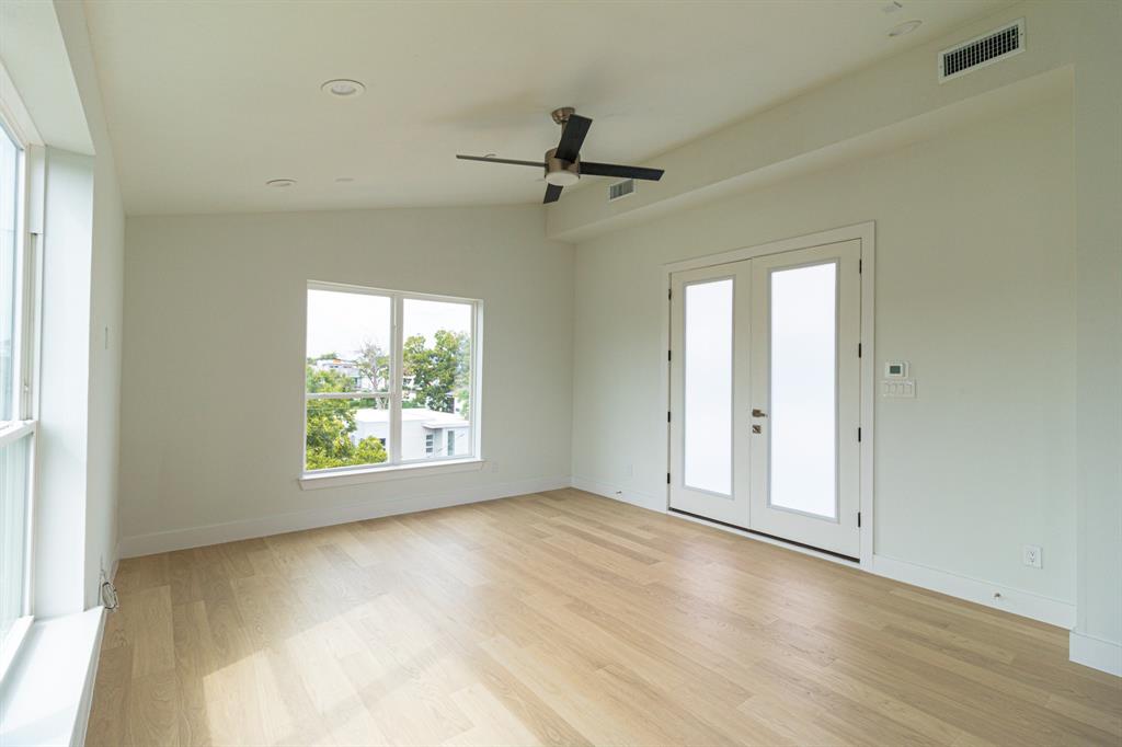 4210 Roseland Avenue, Dallas, TX 75204