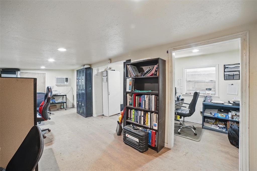 610 W Simonds Road, Seagoville, TX 75159 610 W Simonds Road, Seagoville, TX 75159
