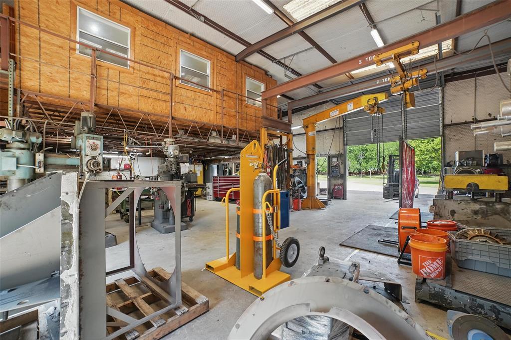 610 W Simonds Road, Seagoville, TX 75159 610 W Simonds Road, Seagoville, TX 75159