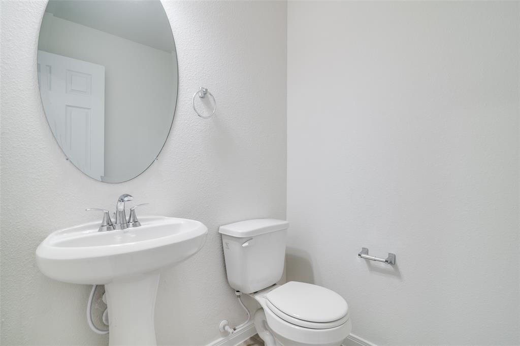 4046 Bedford Drive, Crandall, TX 75114