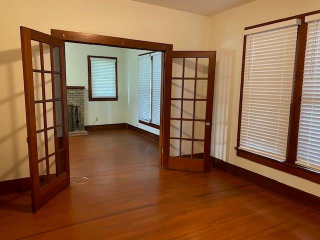 302 W College Street, Athens, TX 75751