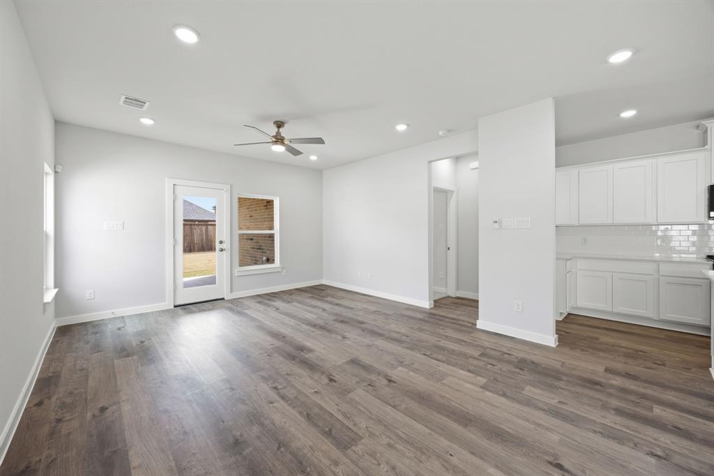 730 Carson Drive, Forney, TX 75126