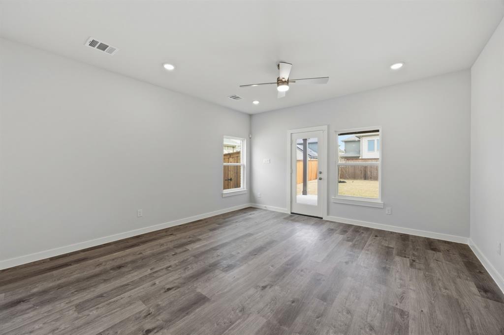 730 Carson Drive, Forney, TX 75126