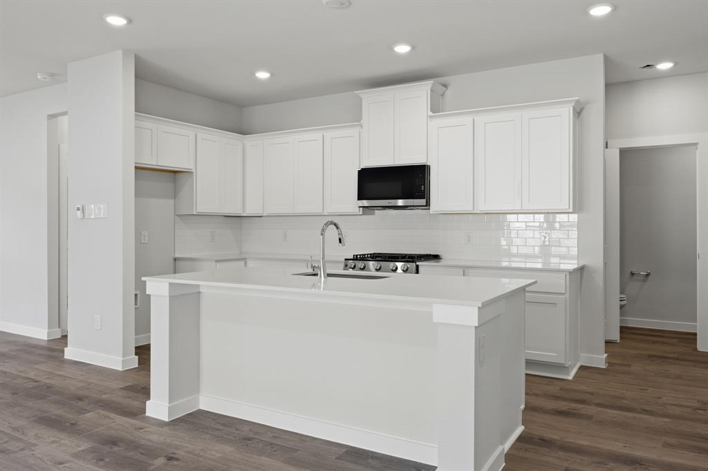 730 Carson Drive, Forney, TX 75126
