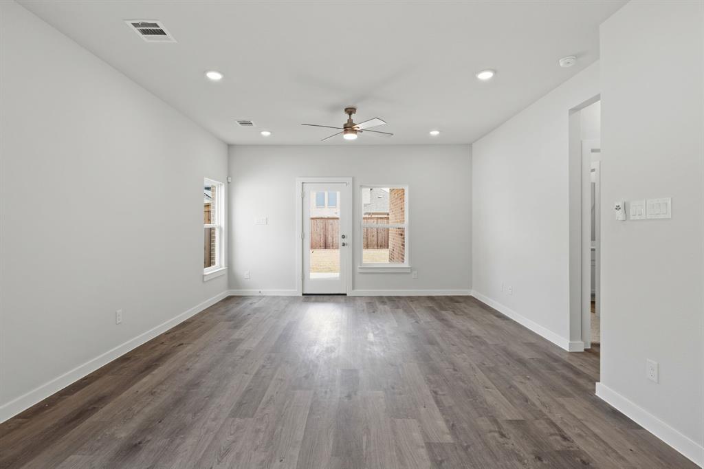 730 Carson Drive, Forney, TX 75126