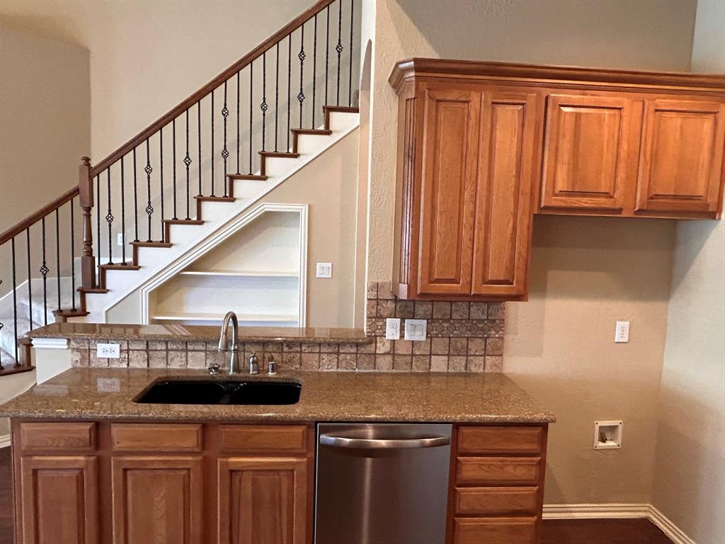 6794 Calm Meadow Drive, Frisco, TX 75035
