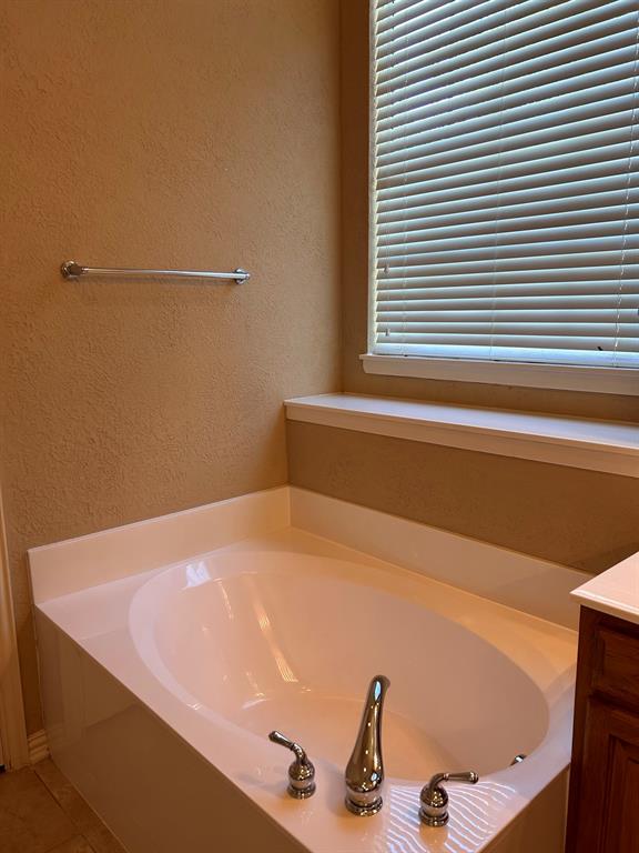 6794 Calm Meadow Drive, Frisco, TX 75035